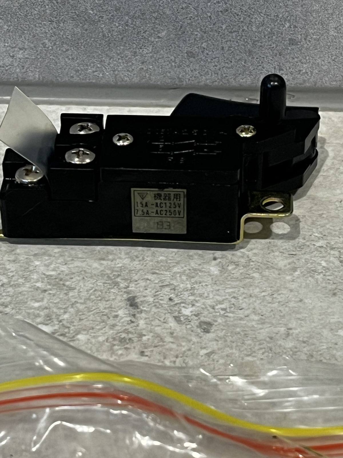 Hitachi 956632 Switch (B) 2P Screwtype SP18V Replacement Part
