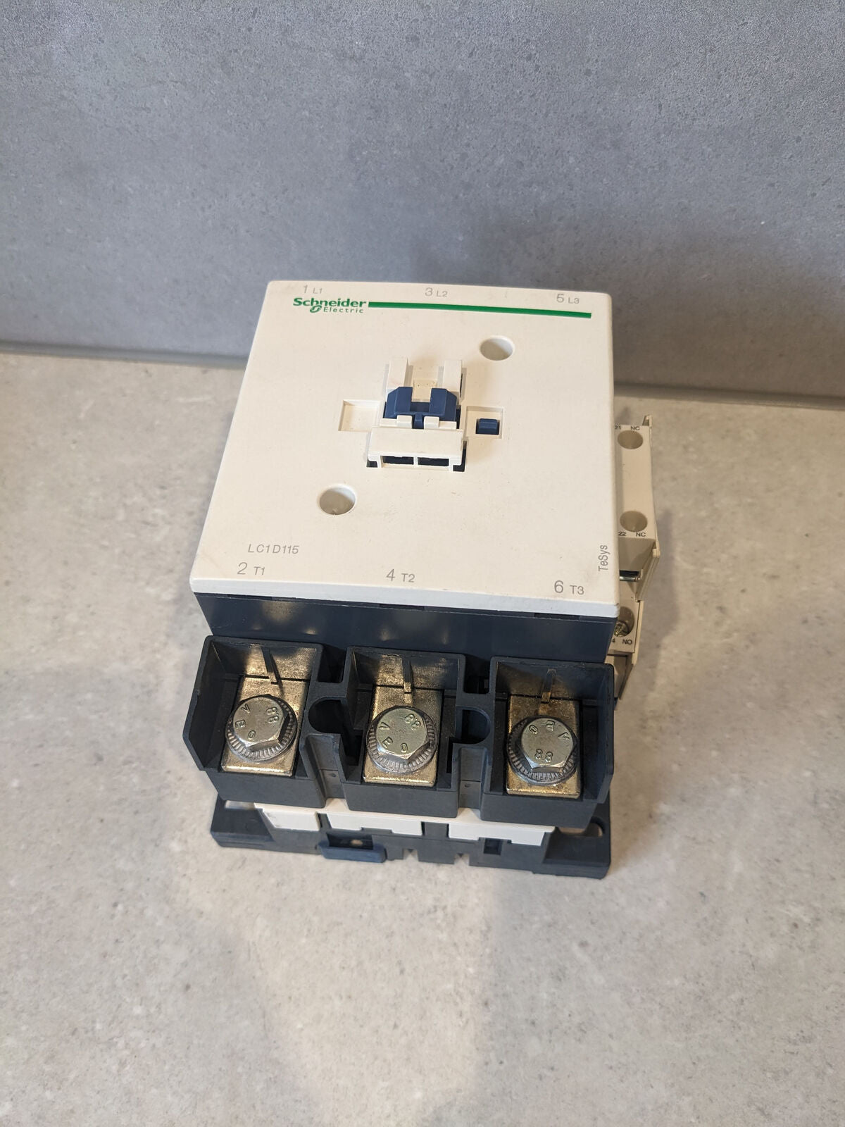 Schneider Electric LC1D1156 160A 3 Phase Contactor 240V Coil