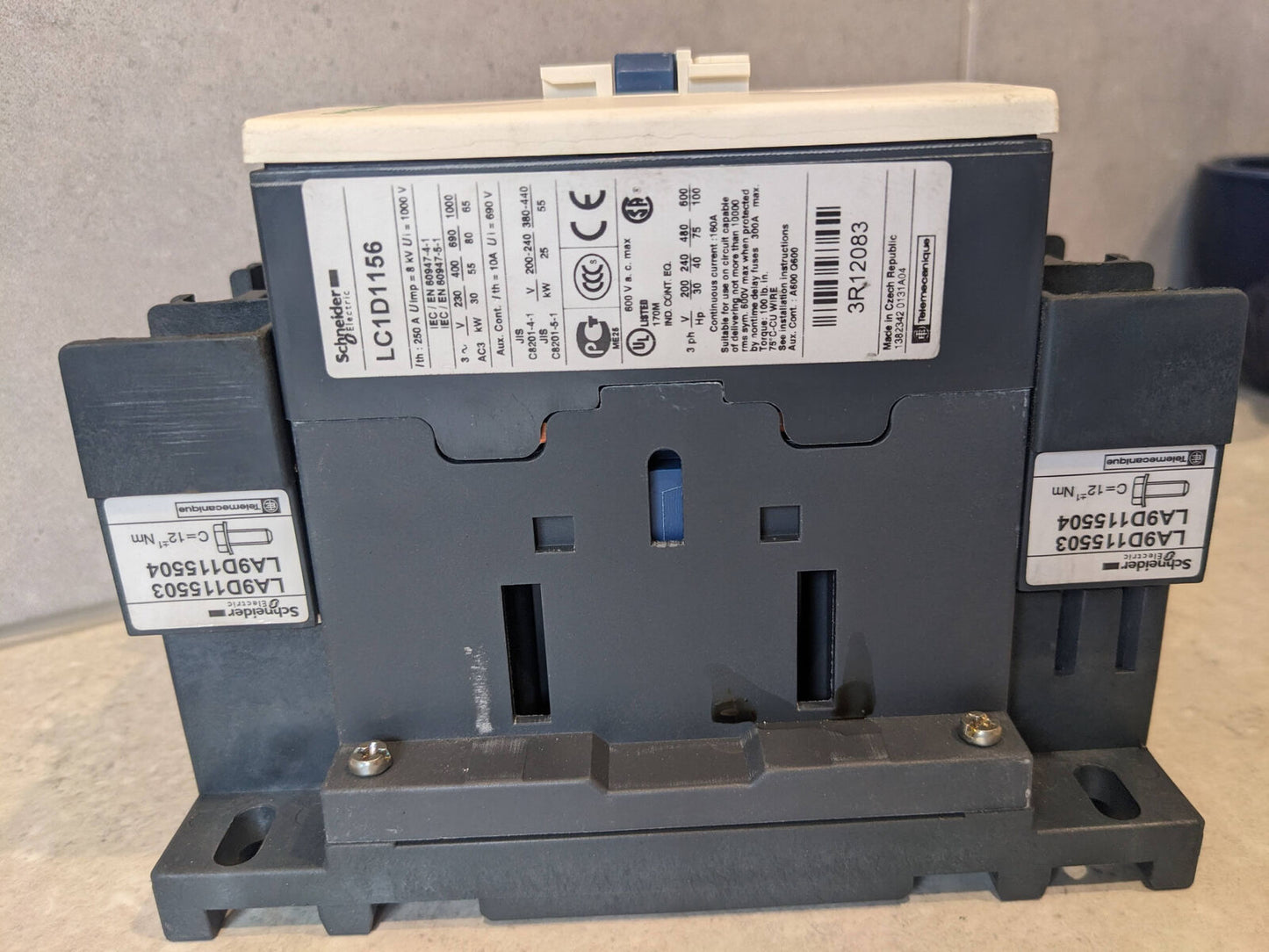 Schneider Electric LC1D1156 160A 3 Phase Contactor 240V Coil