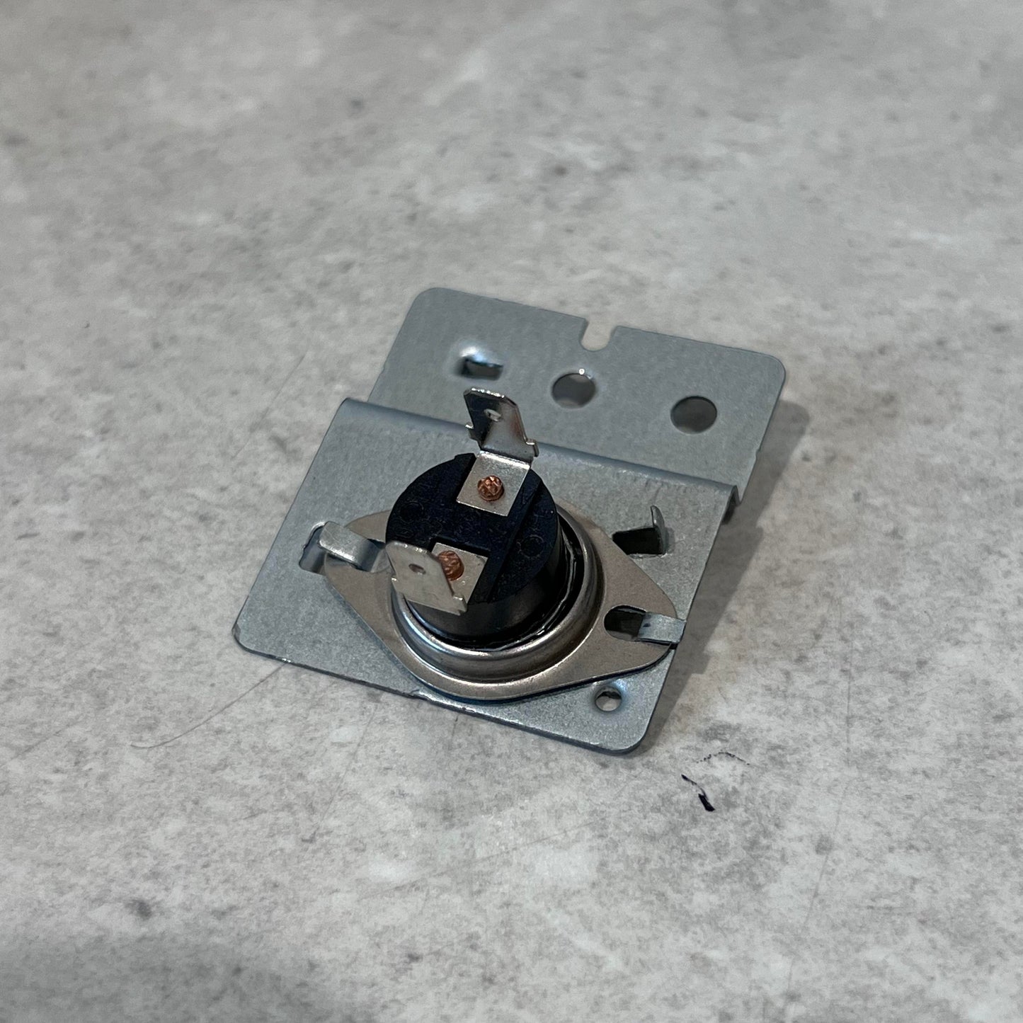 SHARP R-42BST Microwave Magnetron Thermal Fuse Switch 160degree
