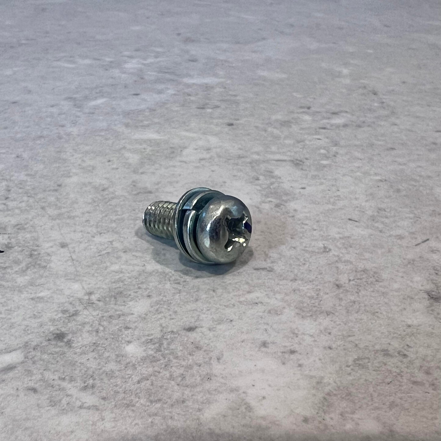 SONY IJ8101C BMS M6 x 15mm Machine Screws