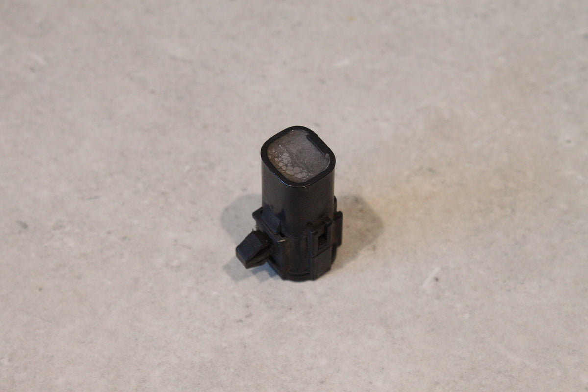 Nissan Leaf External Temperature Sensor V44H T1026196C
