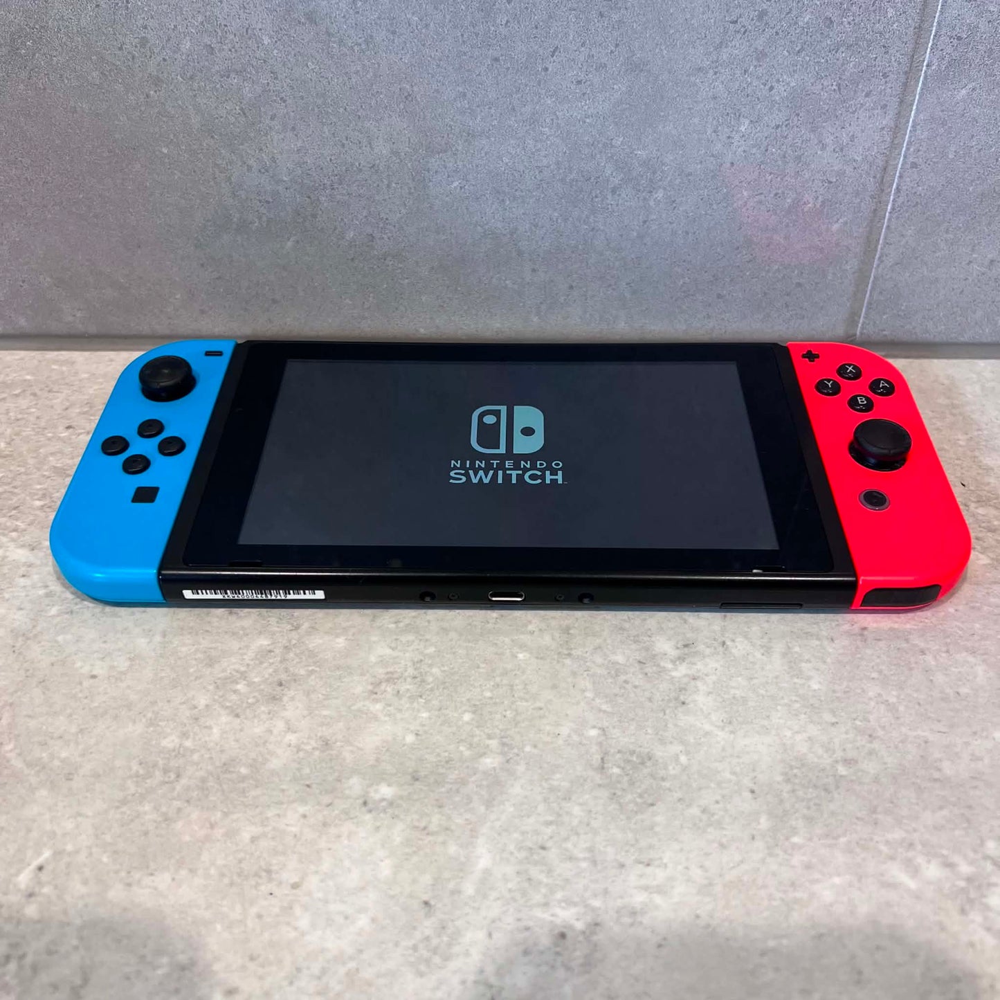 HAC-001 Nintendo Switch IN BOX