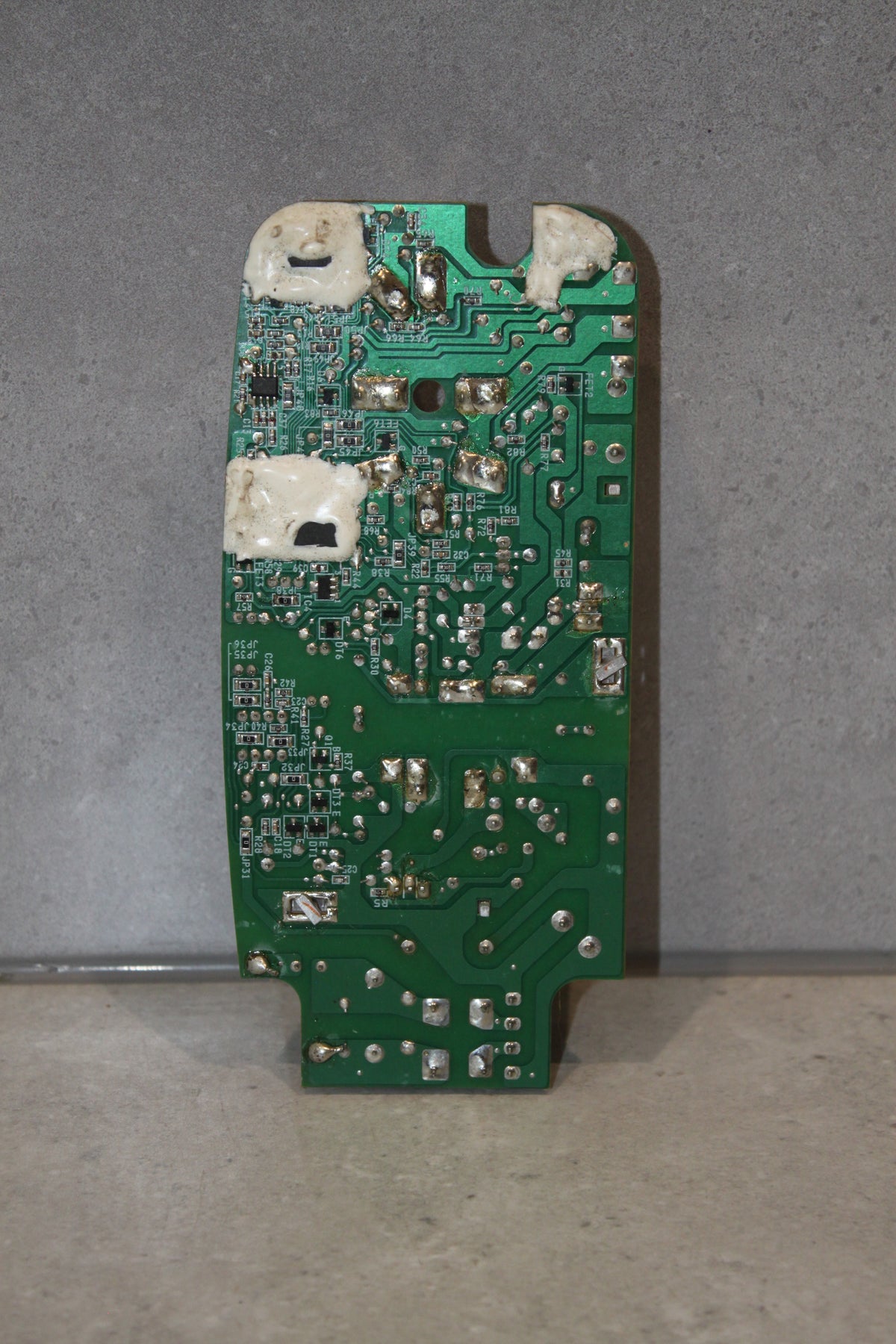 Hitachi UC18YGL2 Charger Main Board Untested