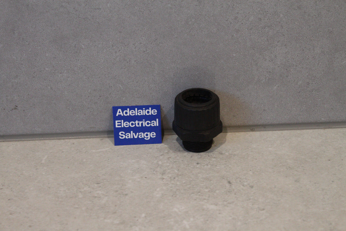 Black Flexible Conduit Adapter Adaptaflex 25mm