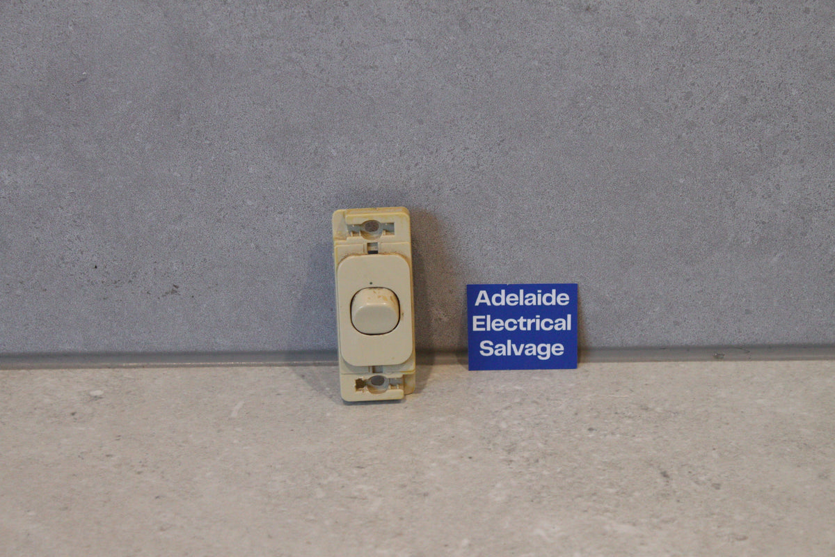 CLIPSAL - 1 Gang Vertical Architrave Switch 2030-CM Cream - No Surround
