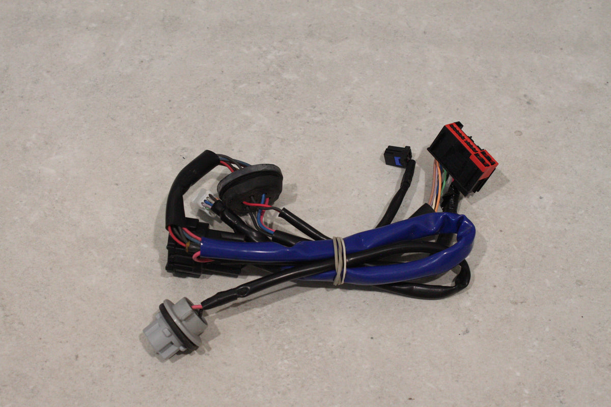 NISSAN Leaf Ze1 Headlight Loom LED