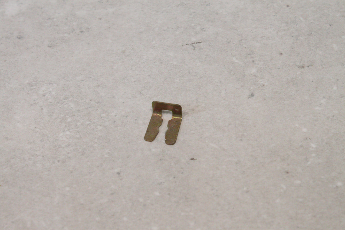 Kelvinator M143T Shelf Support Spring Clips