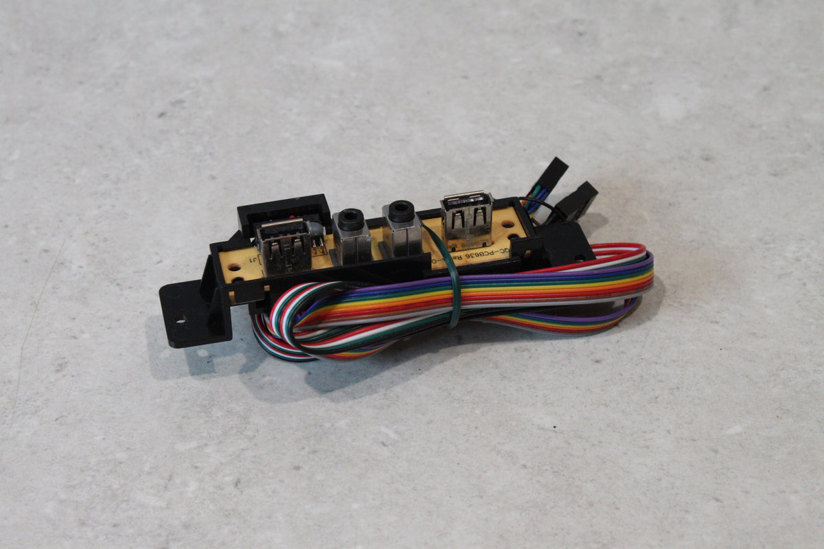 Thermaltake Commander MS-I Front I/O Panel Assembly USB MIC SPEAKER QC-PCB636