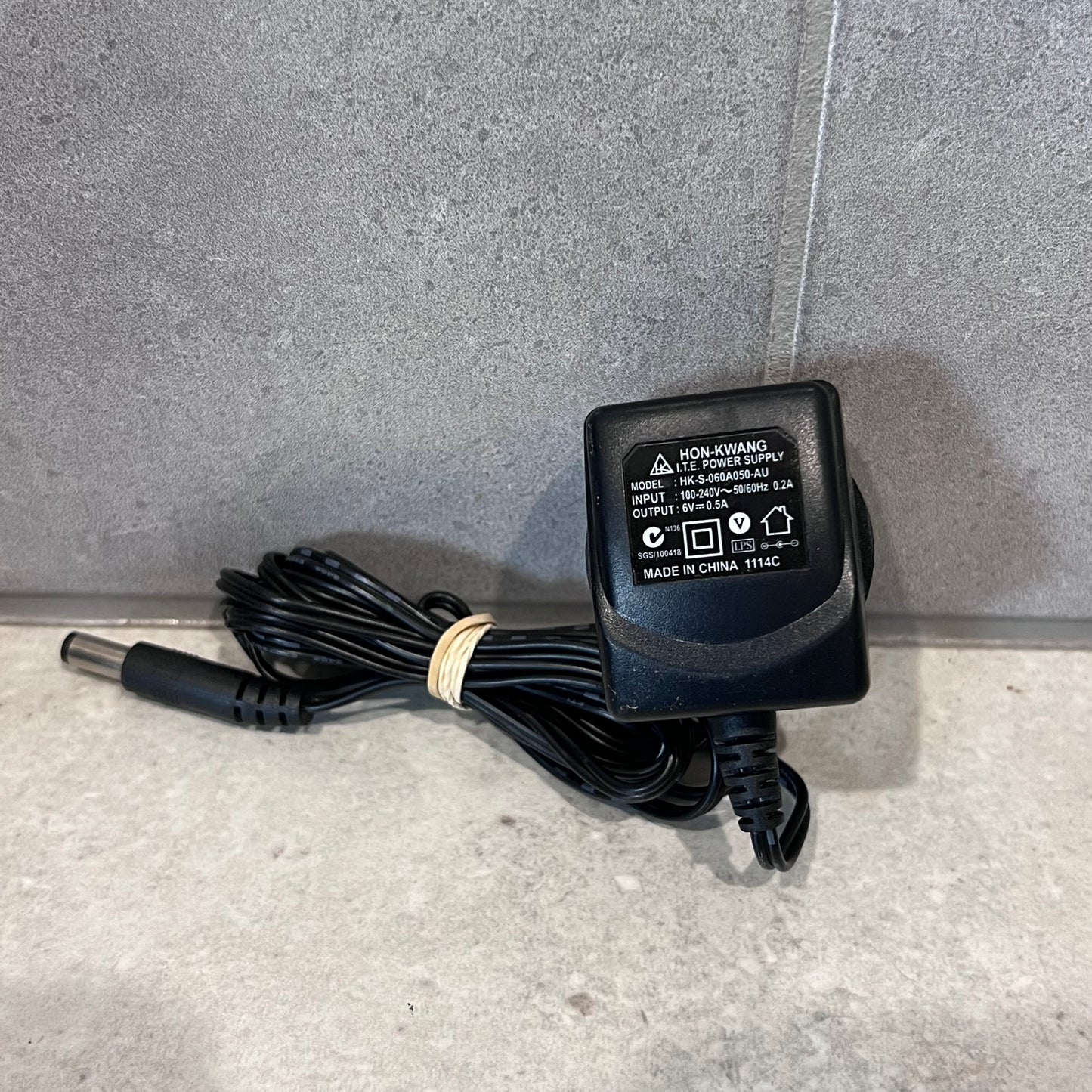 6V DC 0.5A HON-KWANG ITE POWER SUPPLY HK-S-060A050-AU