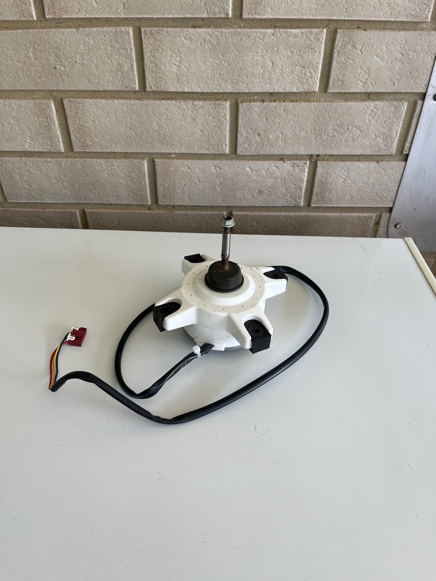 Outdoor Fan Motor ZKFN-34-10-1 to suit ACTRON AIR WRC-026CS 11002015012128