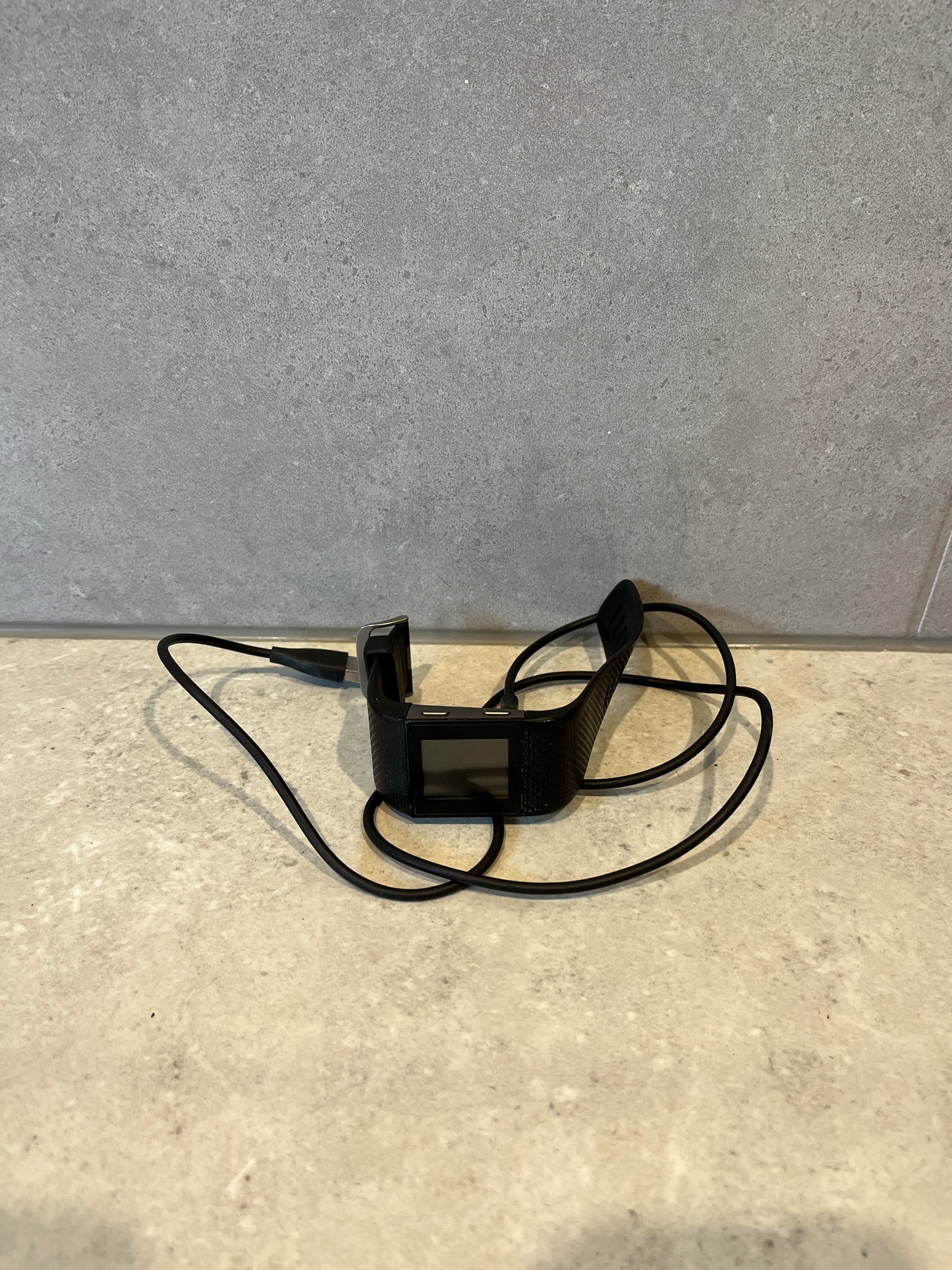 Fitbit Surge- Brand New Battery - Plus charging Cable