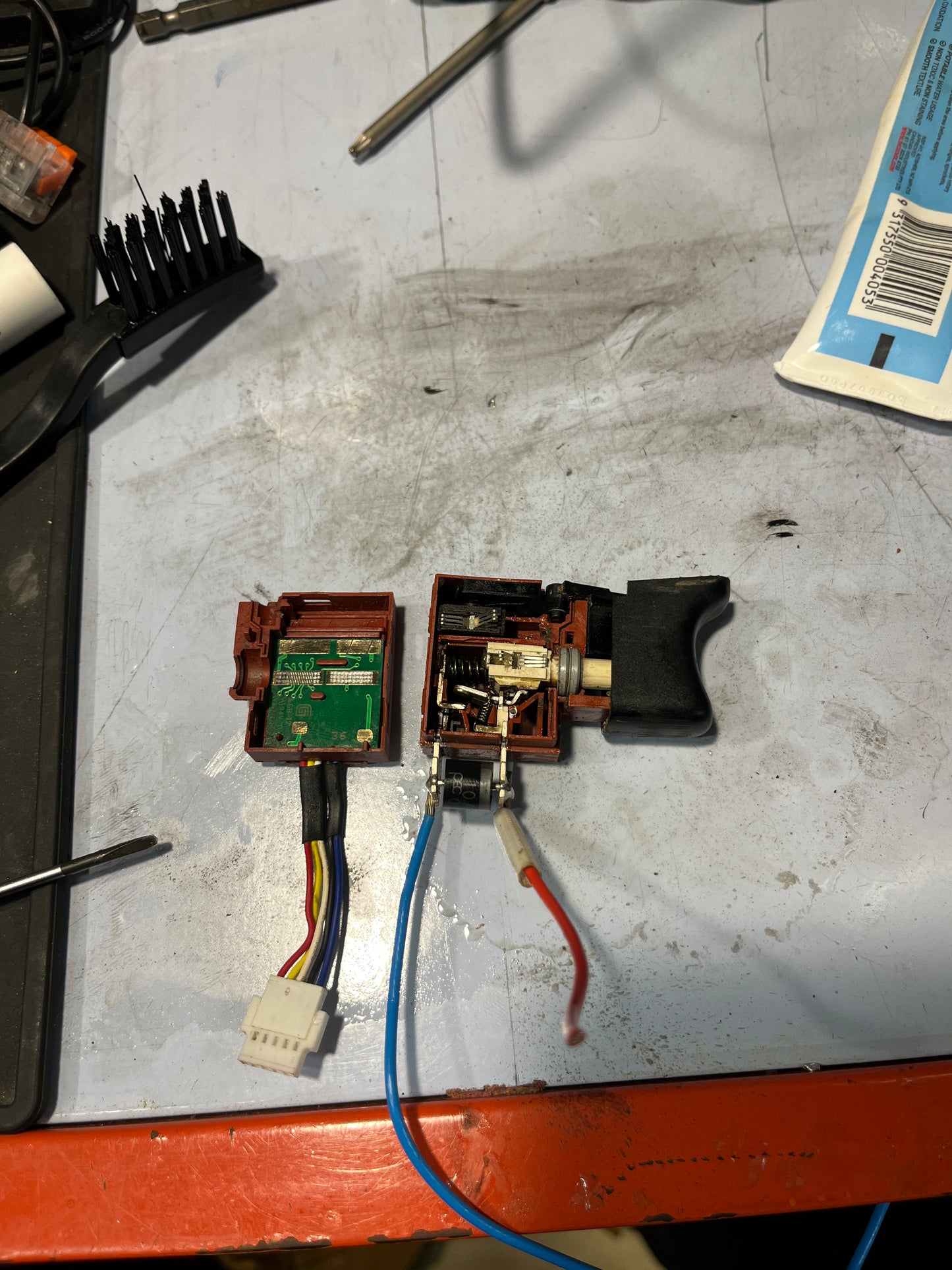 Dewalt DCS388 Reciprocating Saw Trigger Switch Mechanism