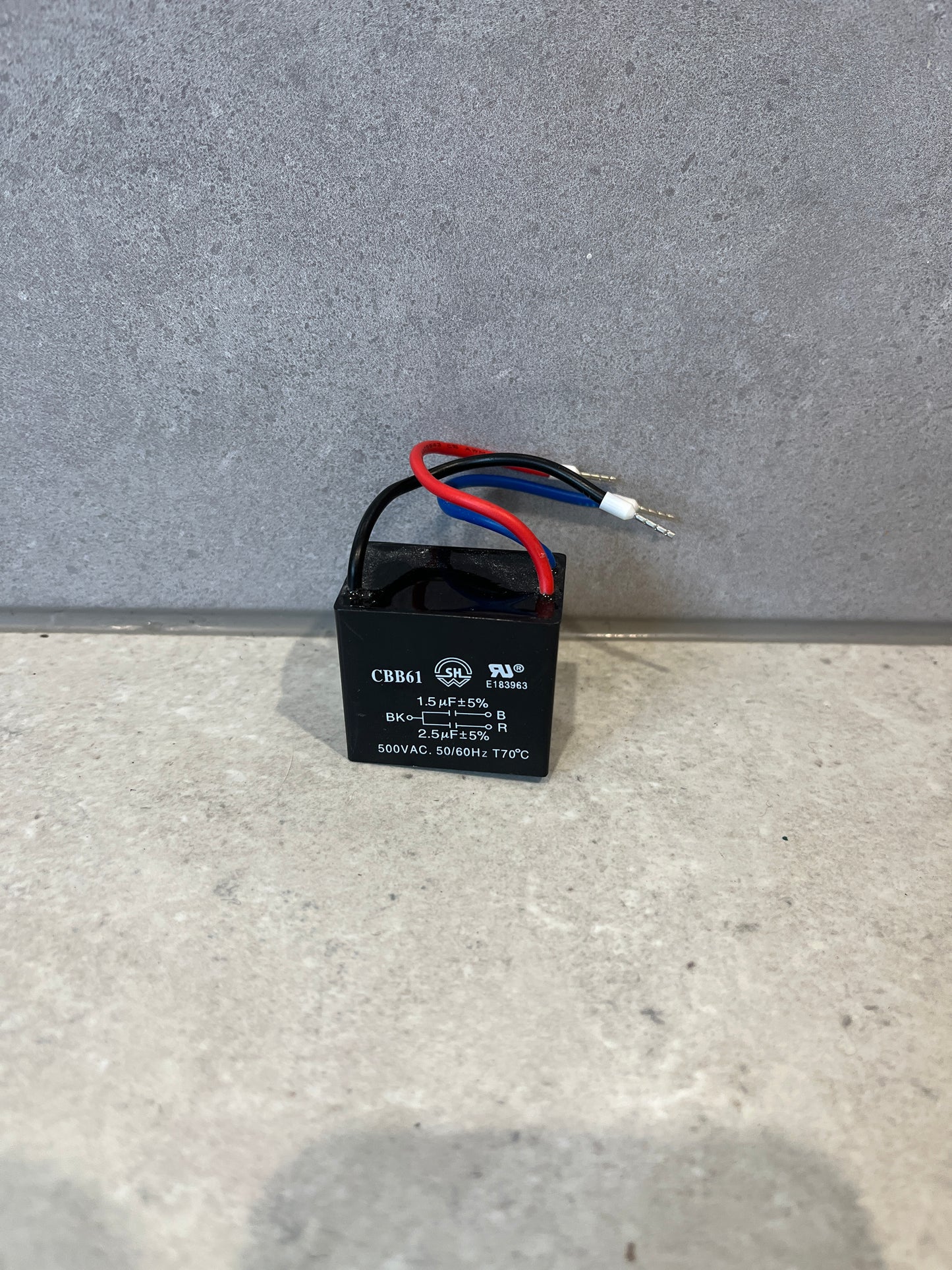 CBB61 Ceiling Fan Capacitor 1.5uf 2.5uf 3 wire Motor start V1