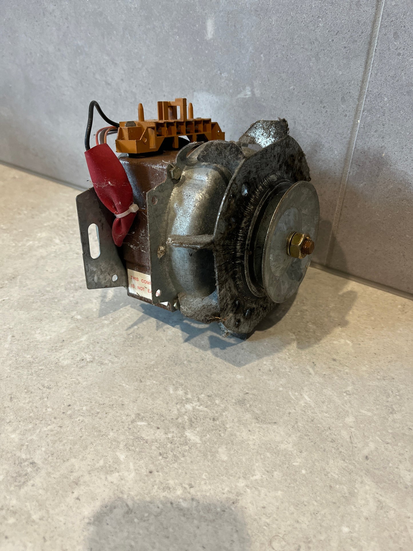 Hoover 200M Top Loader Drive Motor 43174449C