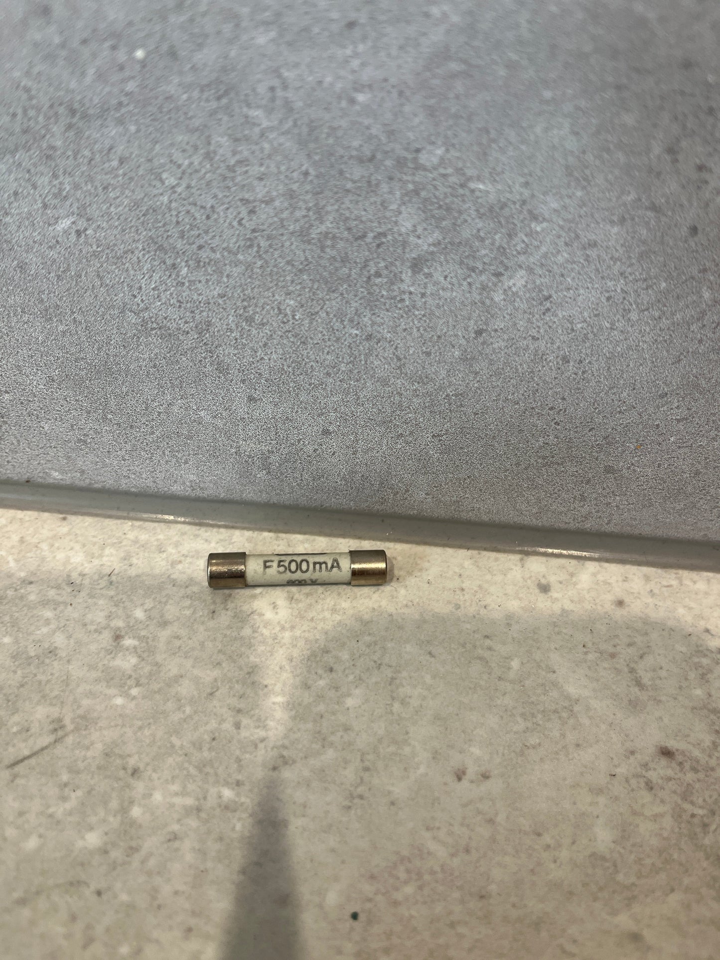 Kyoritsu 3132A / 1009 SIBA Fuse 600V 500mA 32mm