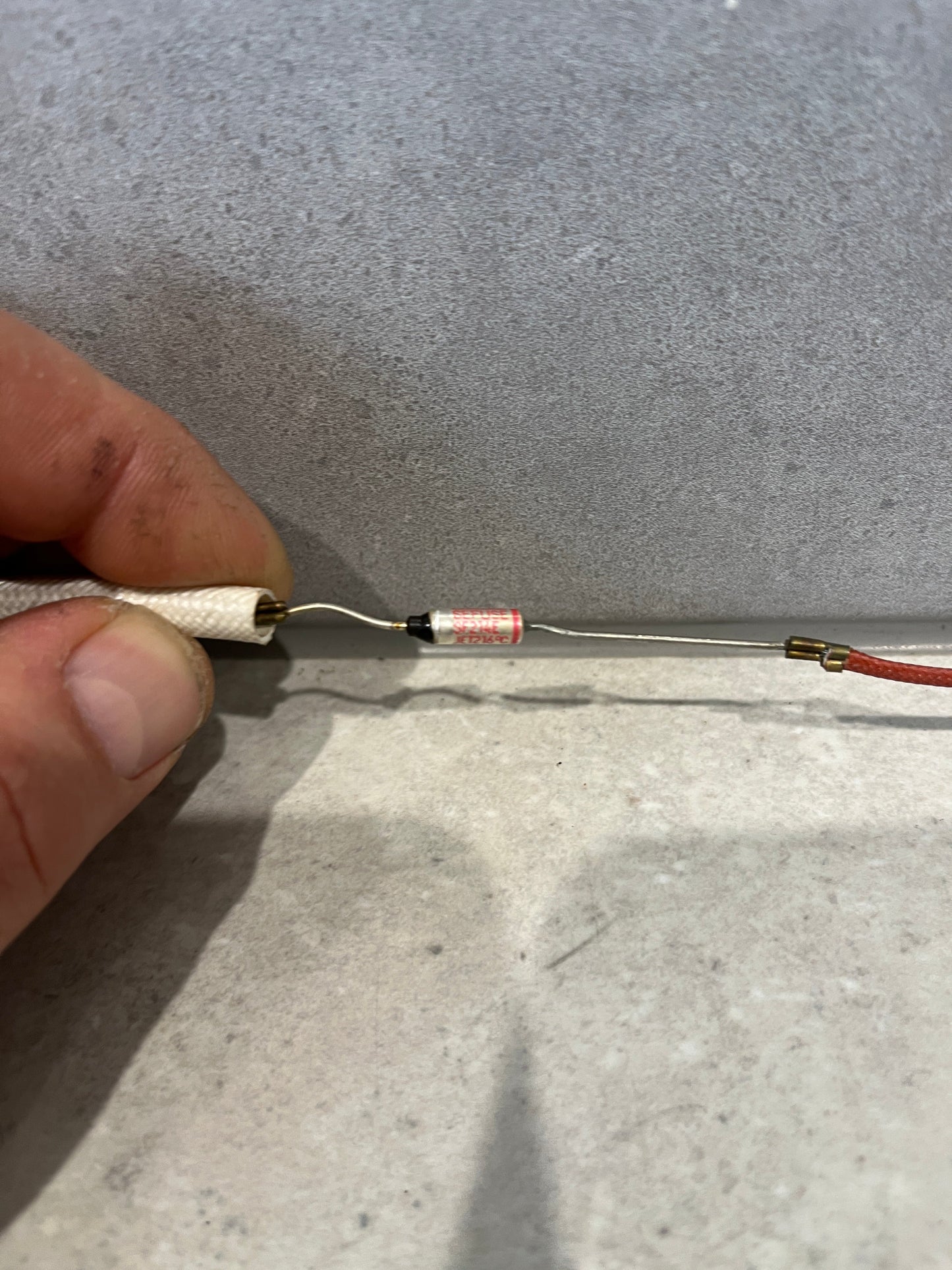 BES250 Thermal Fuse 216 Degree C SEFUSE