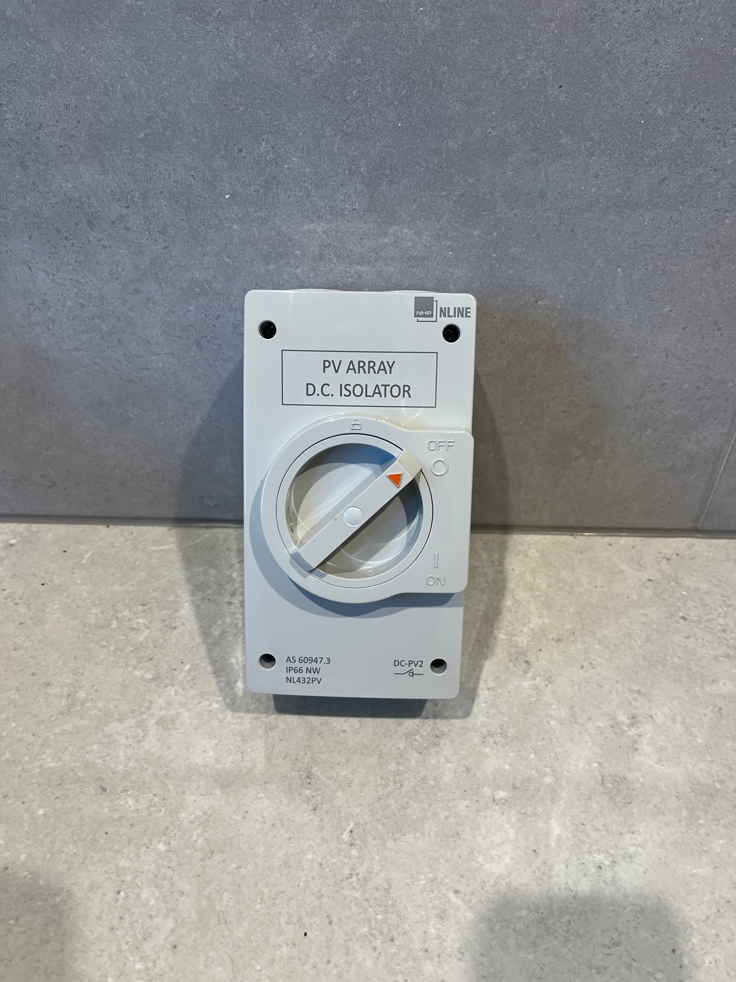 NHP NHP NL432PV | Enclosed DC Isolating Switch 32A 1500V IP66 | 4 Pole
