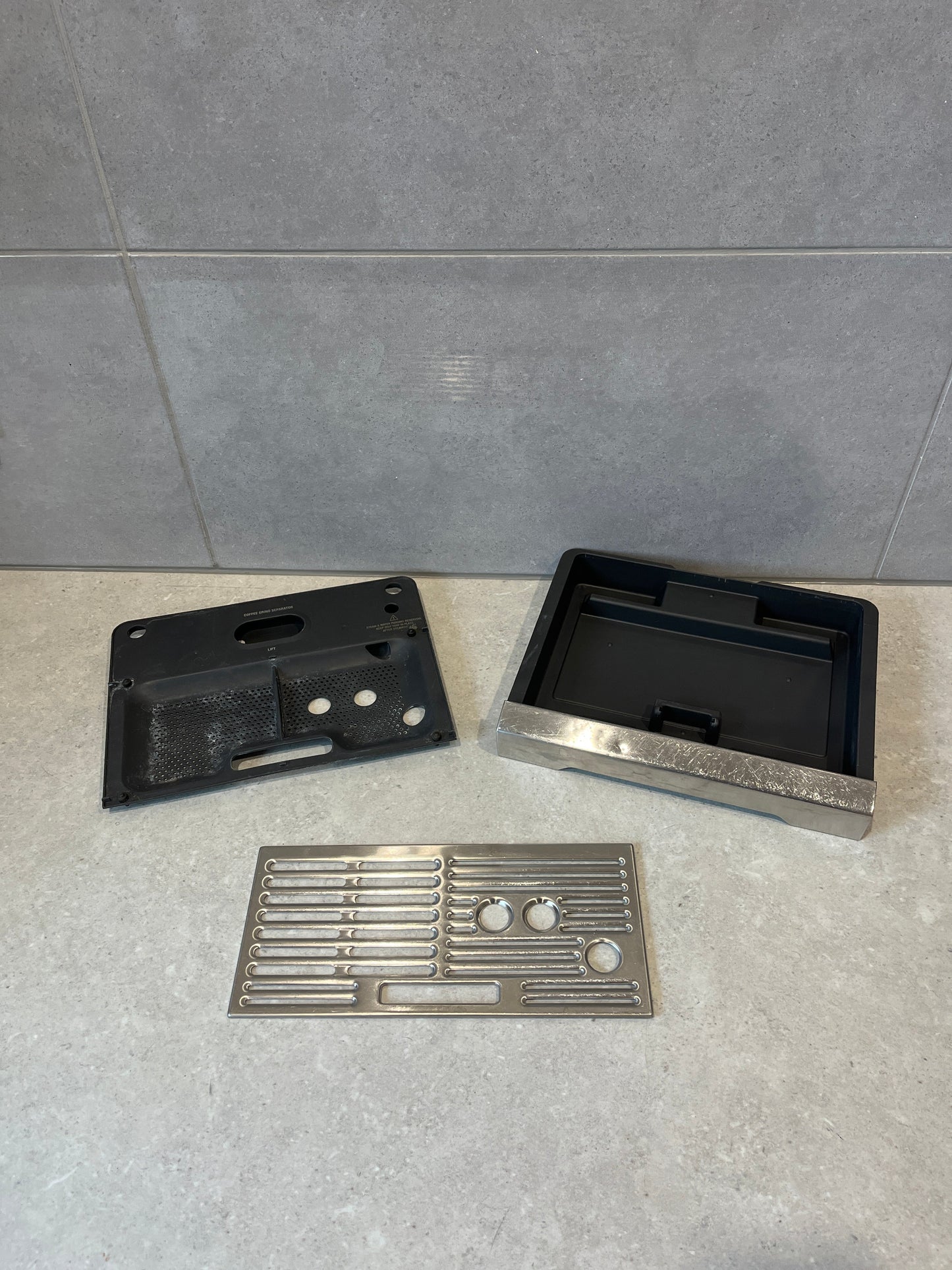 Breville BES870 DRIP TRAY, GRILLE and Cover. 1898372,1875708,1875707
