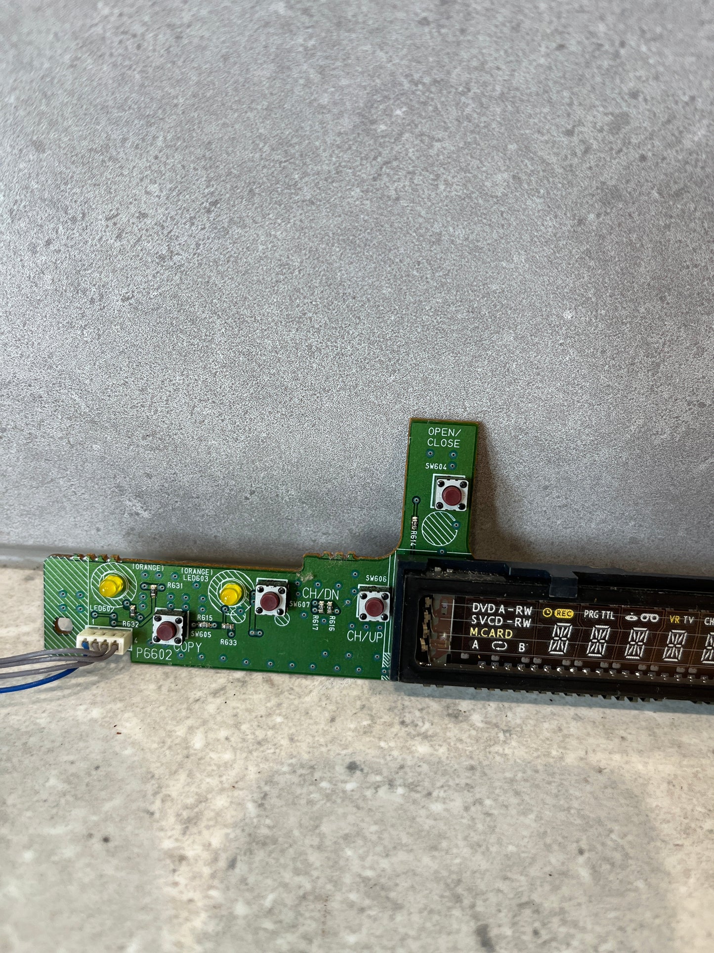PHILLIPS DVD Recorder DVDR3320V/05 DISPLAY PCB BOARD