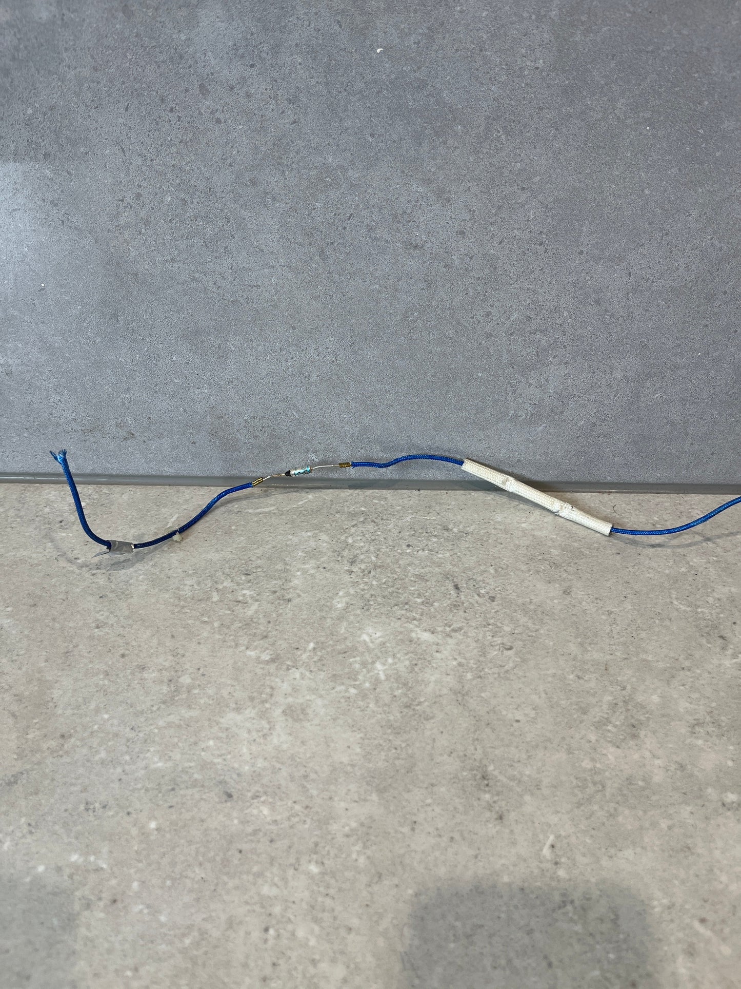 Thermal Fuse With Leads Suit Slow Cooker, Air fryer etc 172 Degree Blue