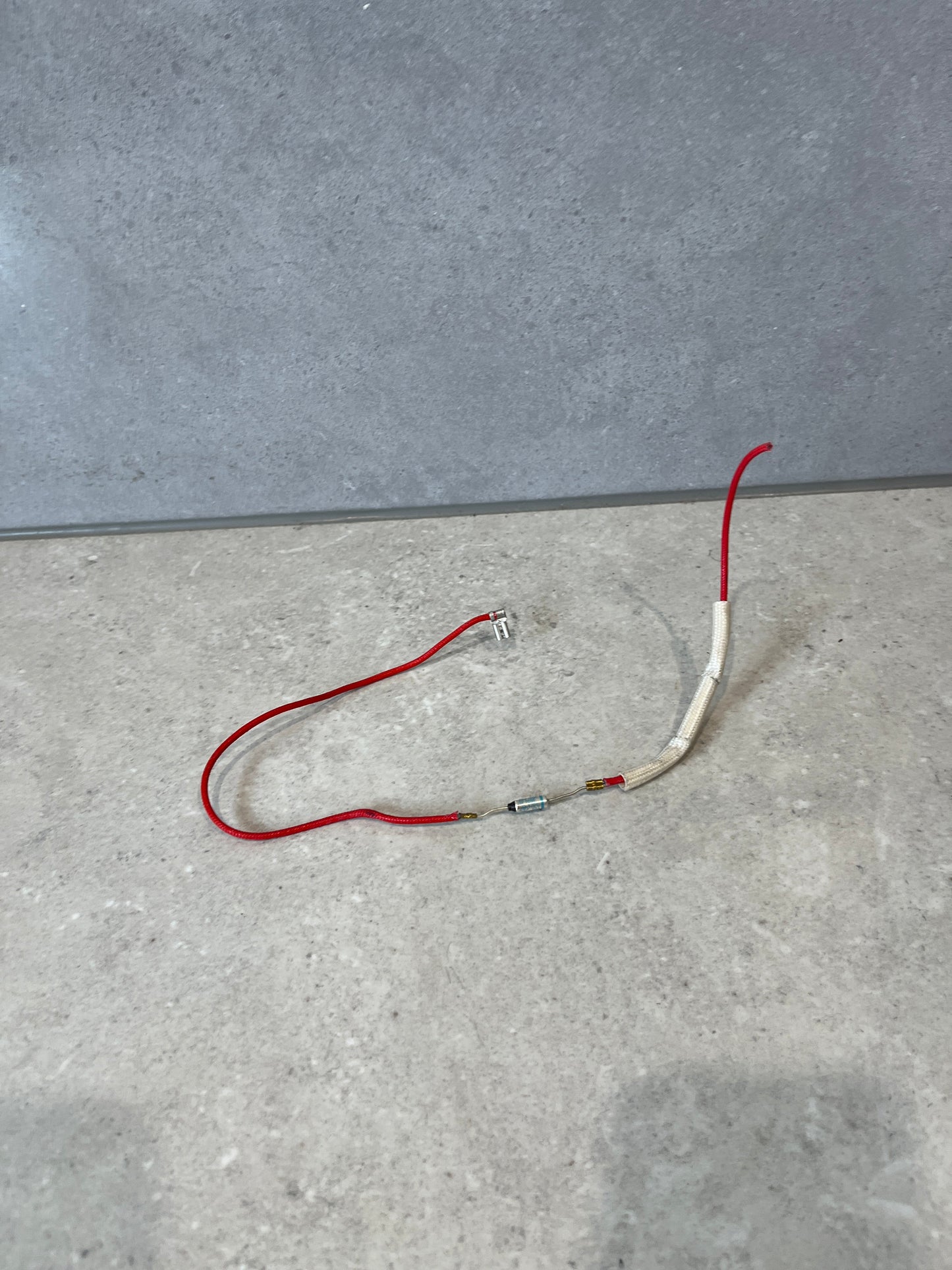 Thermal Fuse With Leads Suit Slow Cooker, Air fryer etc 172 Degree RED