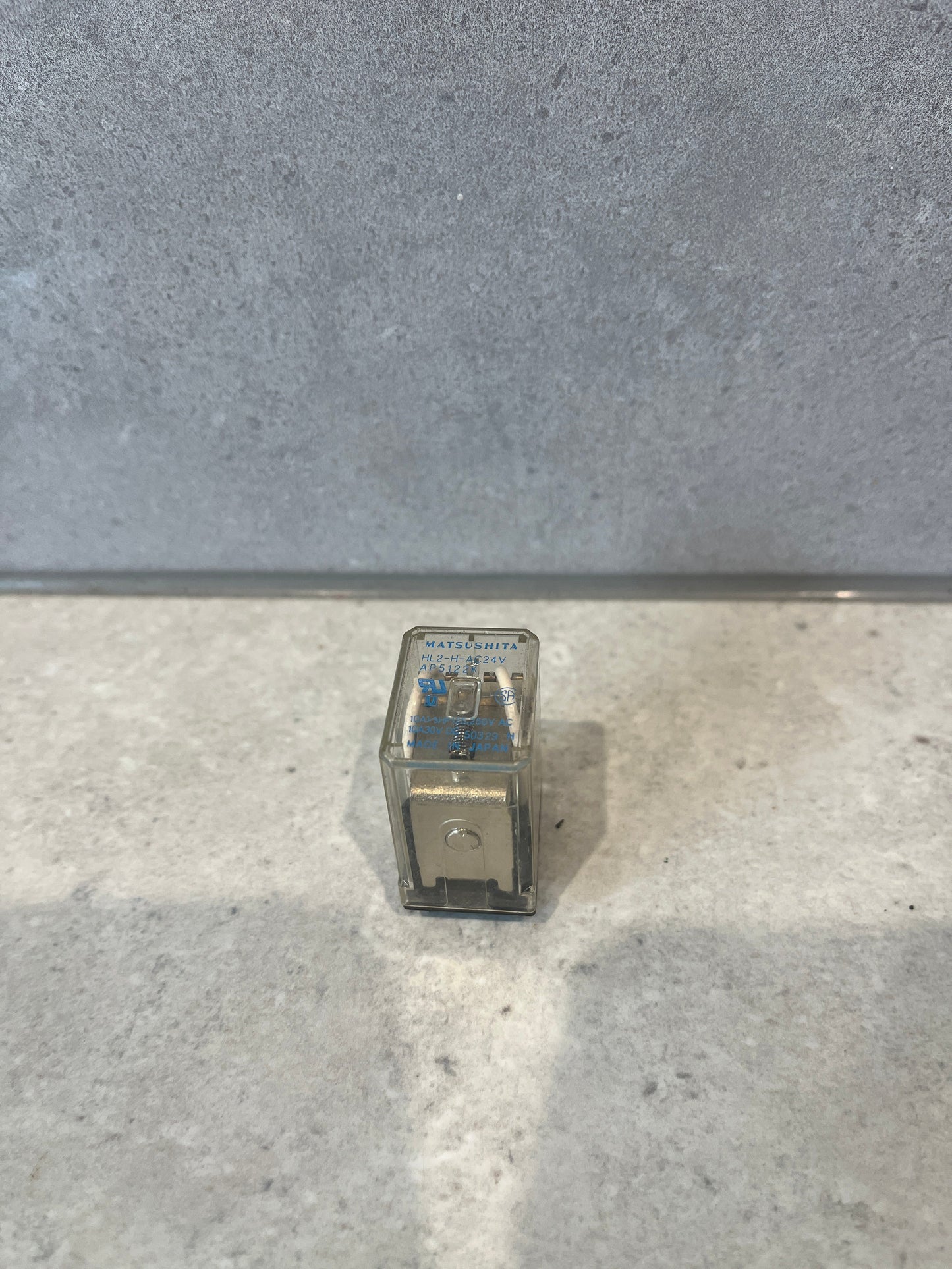 Matsushita 769-HL2-H-AC24V Relay