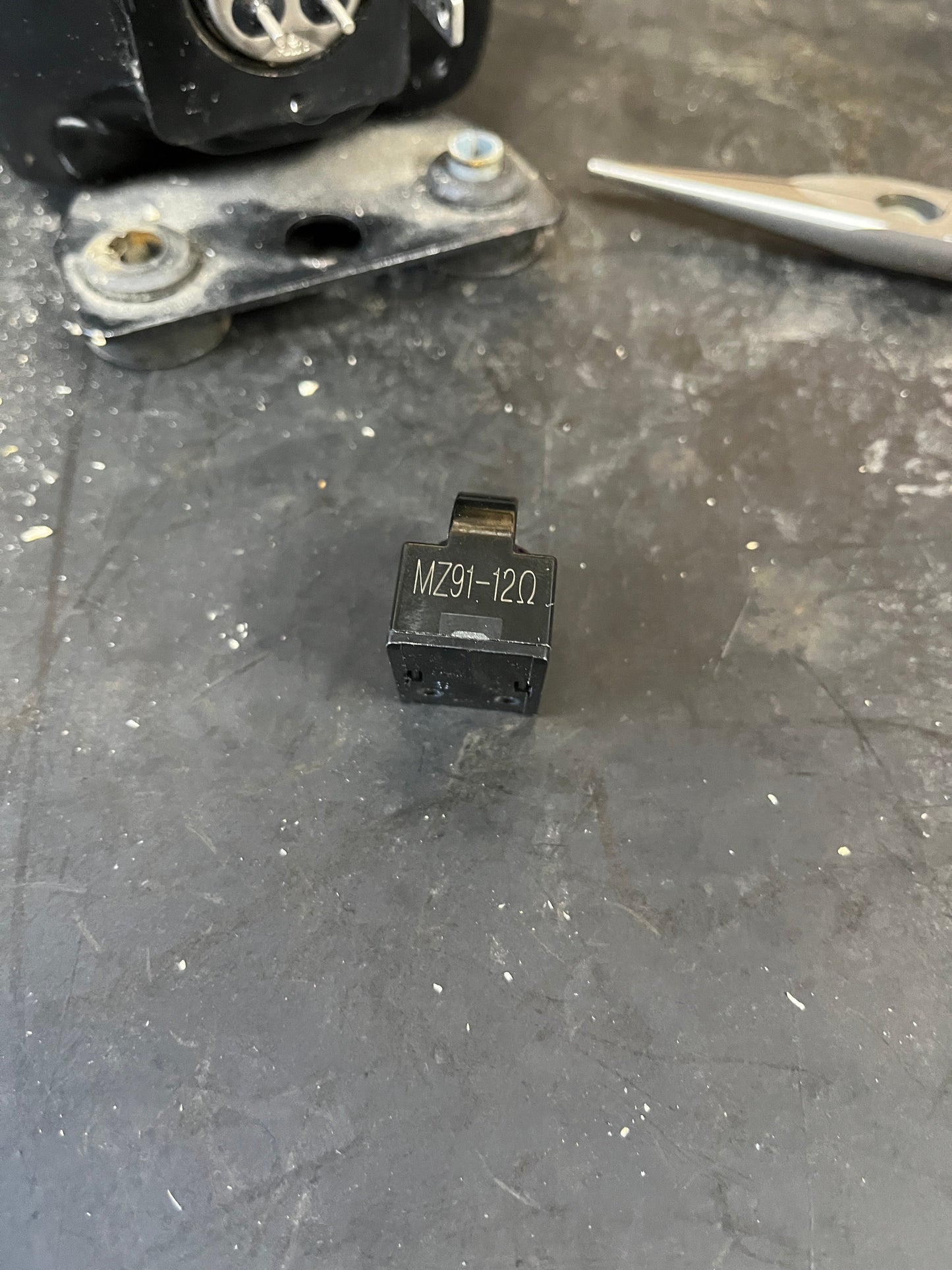 MZ91-12 ohm PTC Start Relay. B42-120 replacement for fridge or freezer