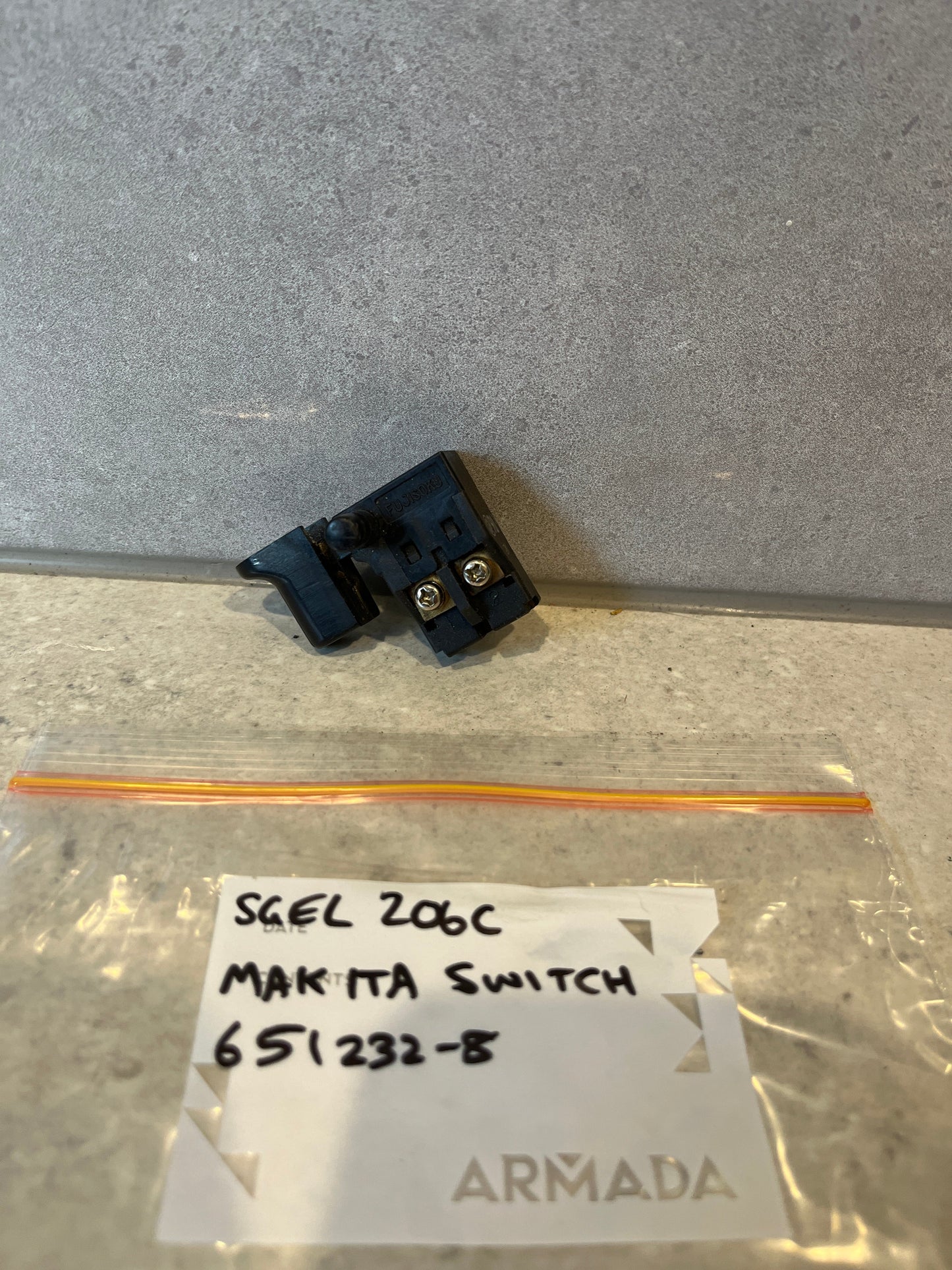 Genuine Makita SWITCH SGEL 206C / 6501 651232-8