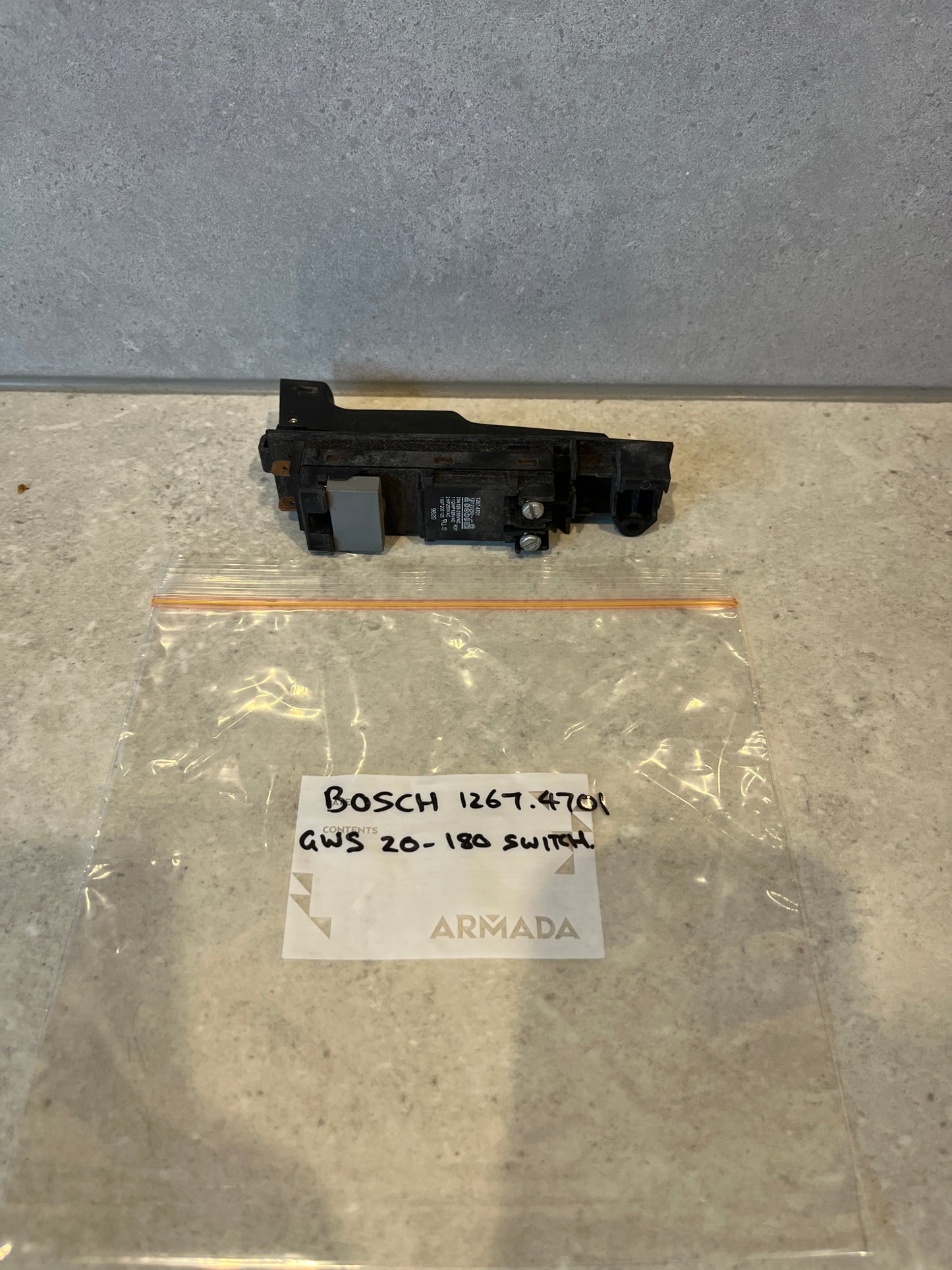 BOSCH 1267.4701 GRINDER GWS 20-180 SWITCH