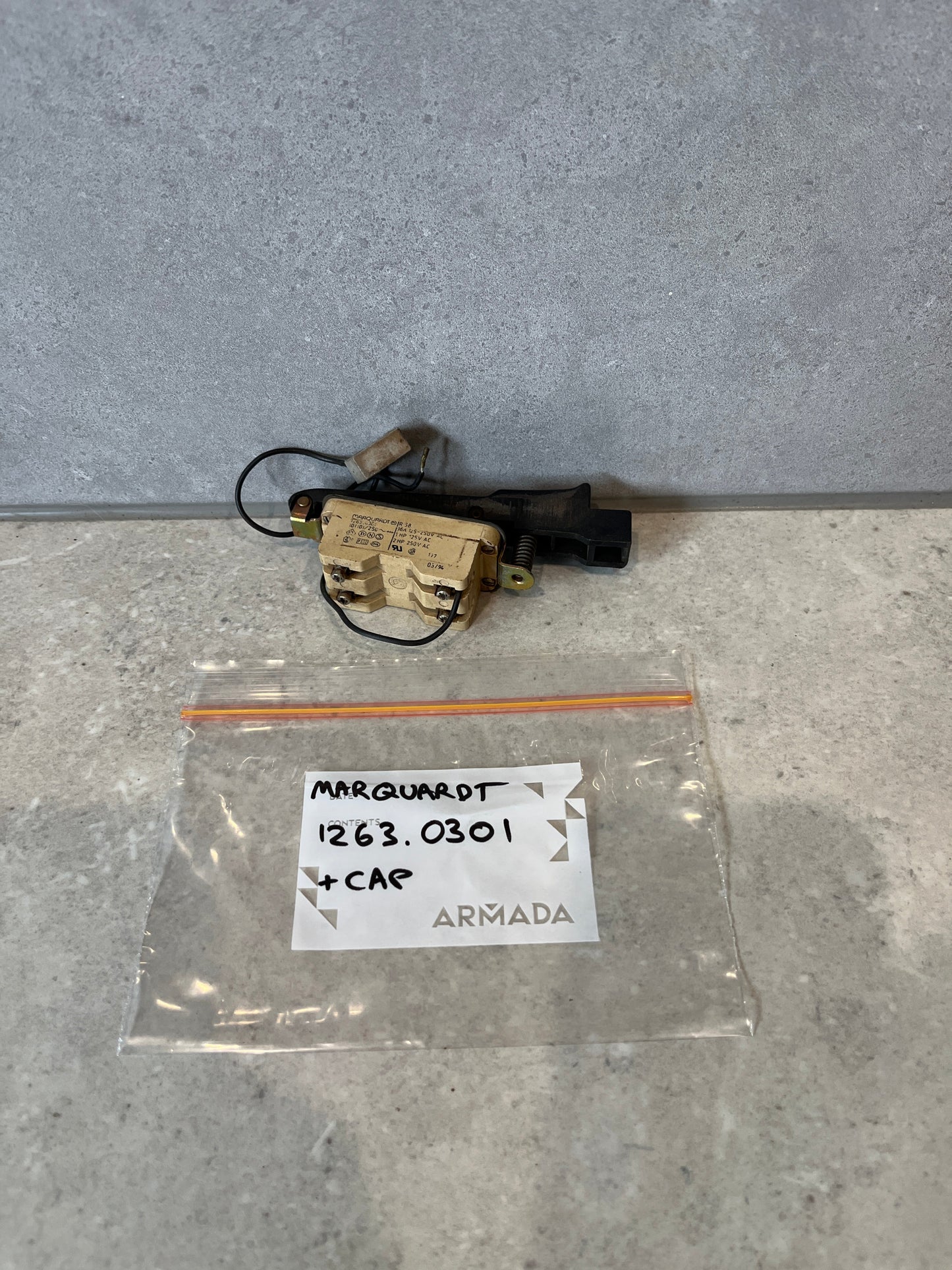 Marquardt 1350.0101 Trigger switch + Capacitor