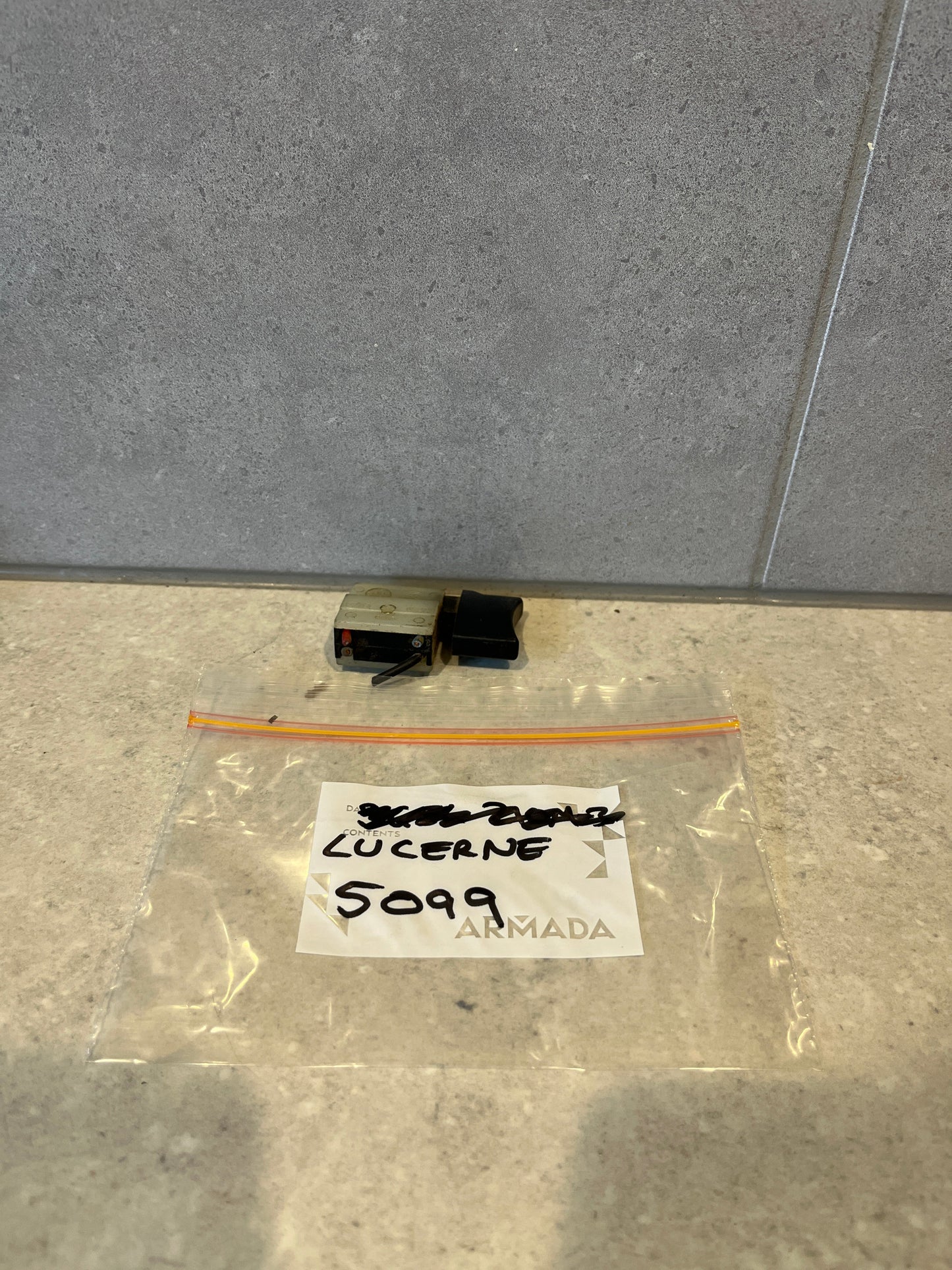 Lucerne 5099 Switch to suit Black and Decker Dewalt 1703-1 Mitre Saw