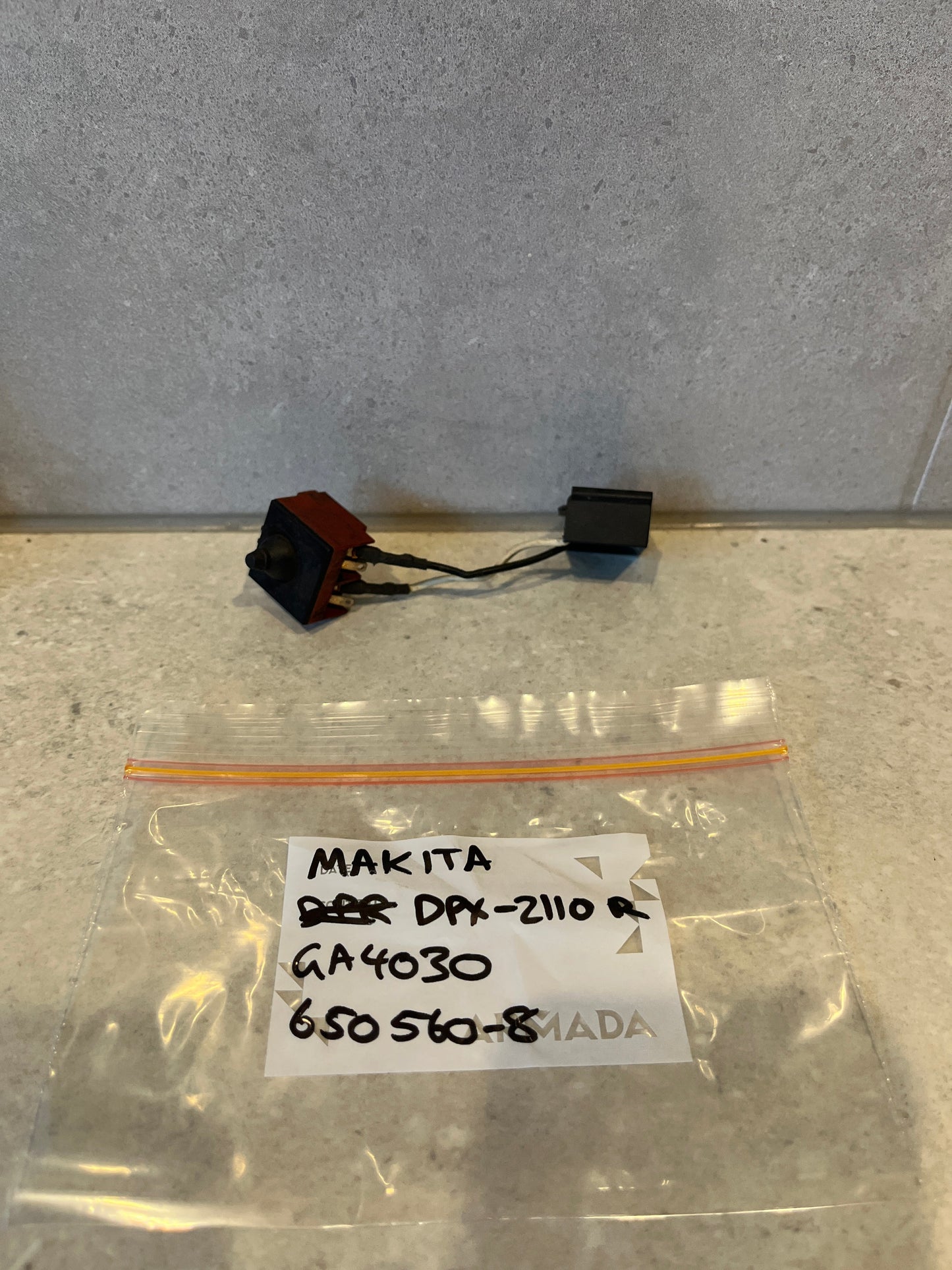 Switch DPX-2110-R for Makita 9553NB, 9554NB Angle Grinders - 650560-8