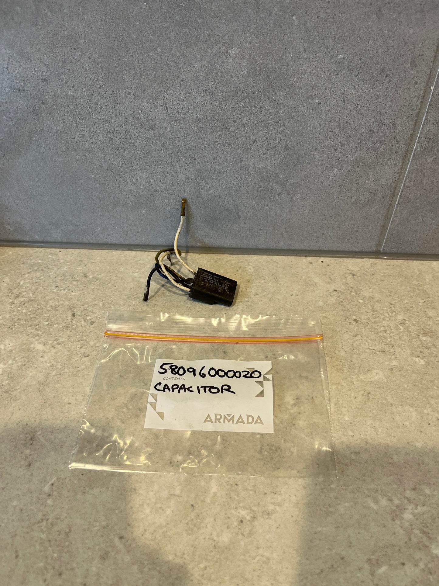 0.15uF + 2x2700pF X2Y2 250v, + 2x22uH 8.5A (BOSCH 2 609 120 008) LBC-1