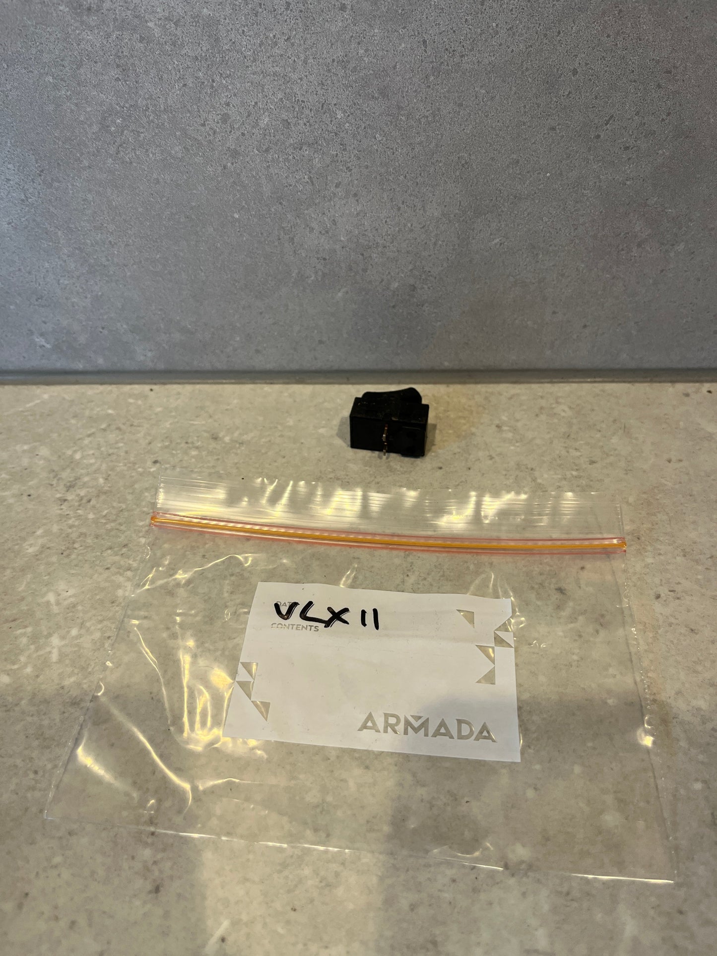 Makita Switch 651556-2 VLX11 Genuine