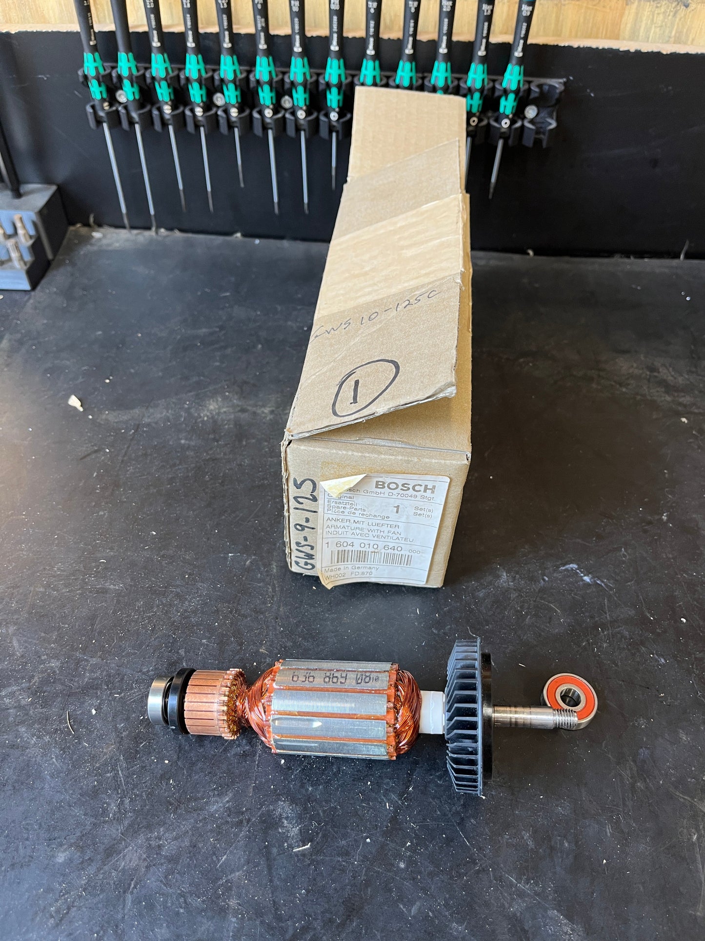 Bosch GWS 10-125C ARMATURE WITH FAN 220-240V 1604010640 Spare Part