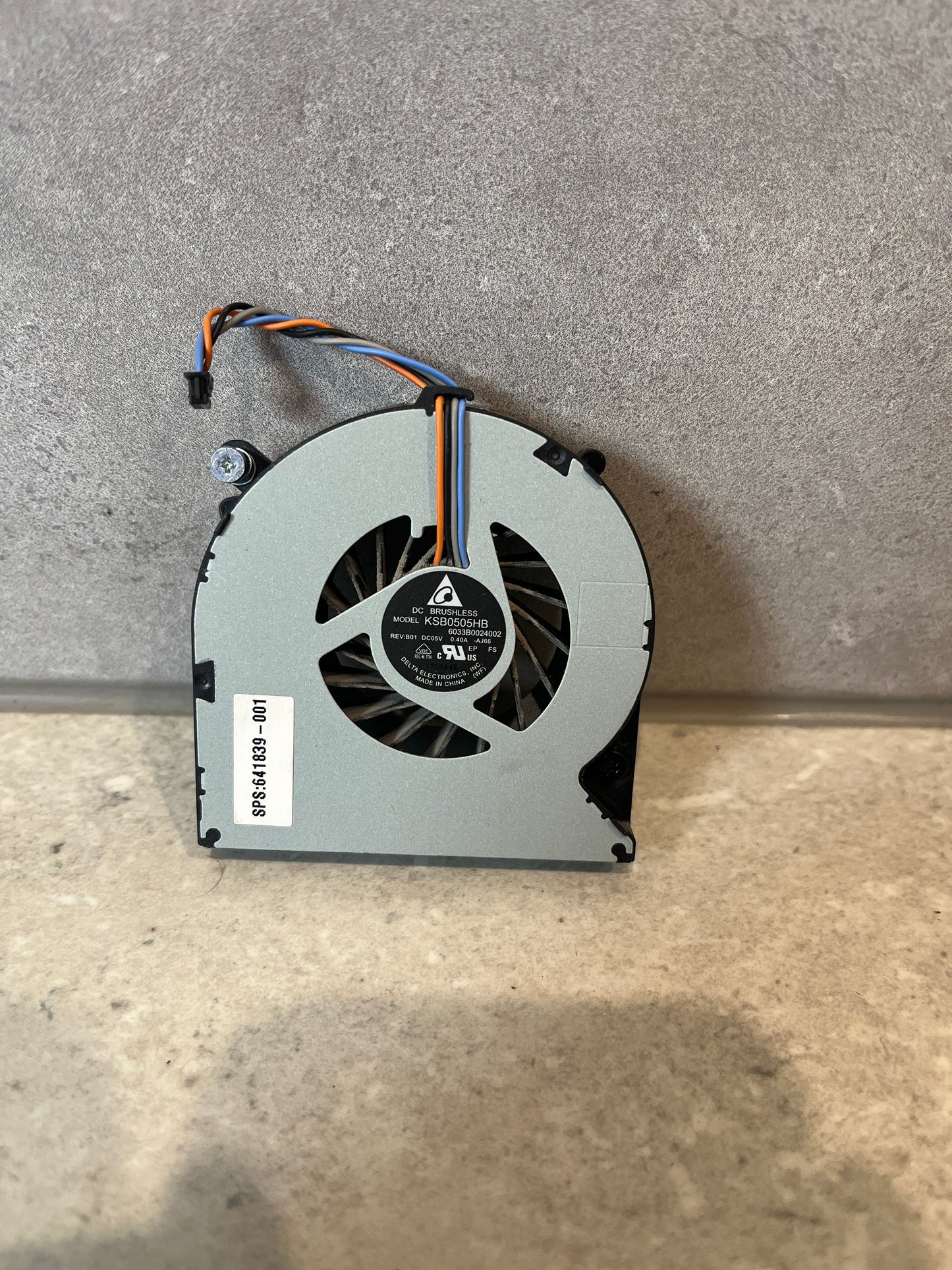 Genuine Toshiba C50 L850 Series Laptop 5V 0.4A Cooling Fan KSB0505HB V000270070