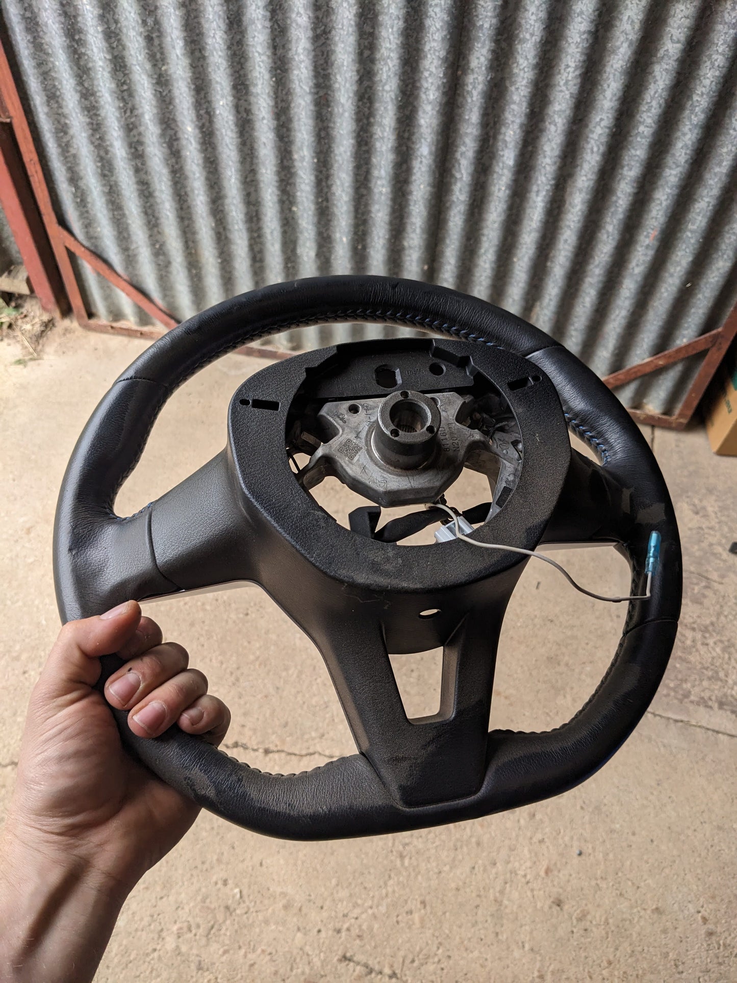 Nissan 48430-5SA2A Steering Wheel Assembly W/O Pad Nissan Leaf ZE1