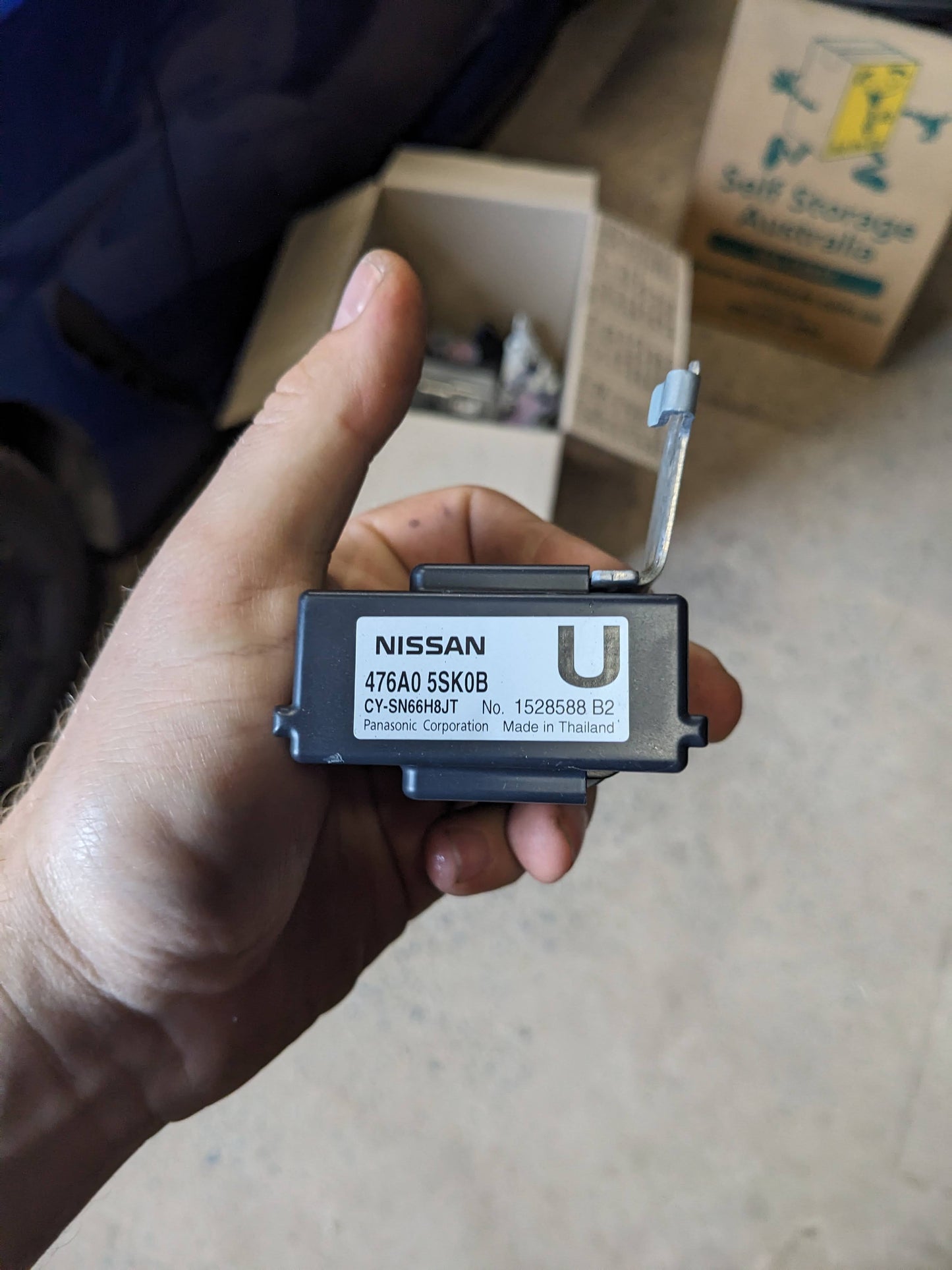 Nissan 476A0-5SG0A Controller Assembly-IDM Nissan Leaf ZE1