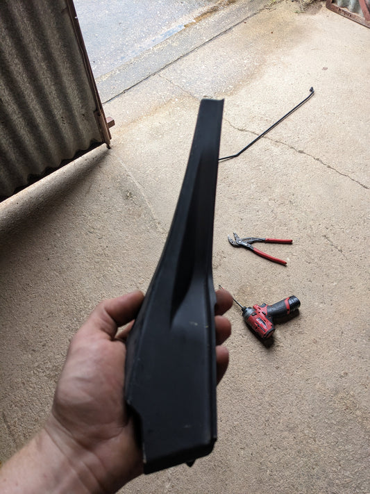 Nissan 66894-5SA0A Cover-Front Fender,RH Nissan Leaf ZE1