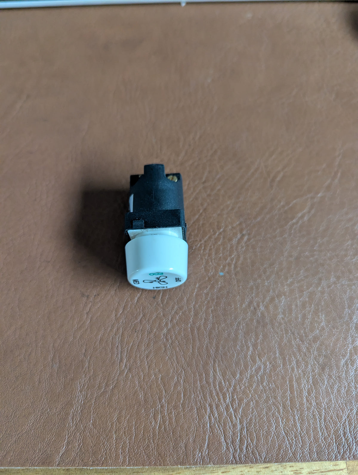 MANFANG Fan Controller Mechanism (Less Capacitor) 3 Speed 250V 3A M5