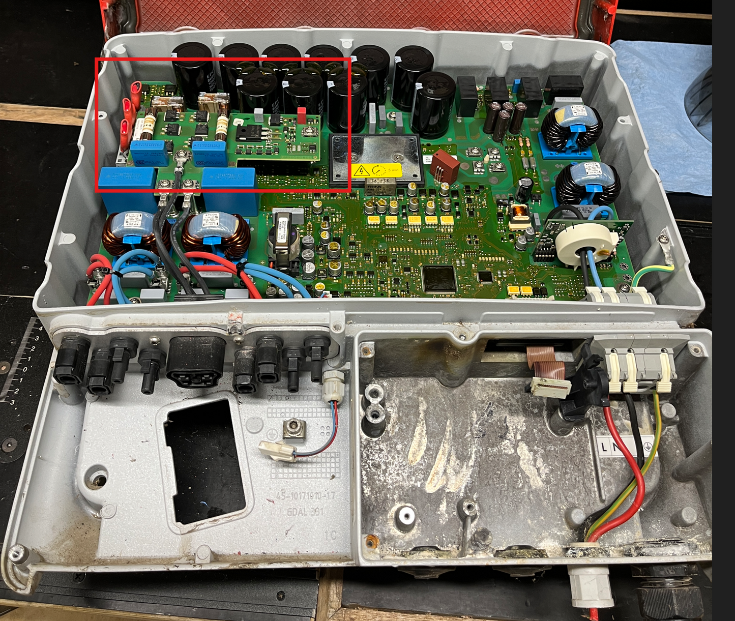 SMA SB5G-ESS Fused Board