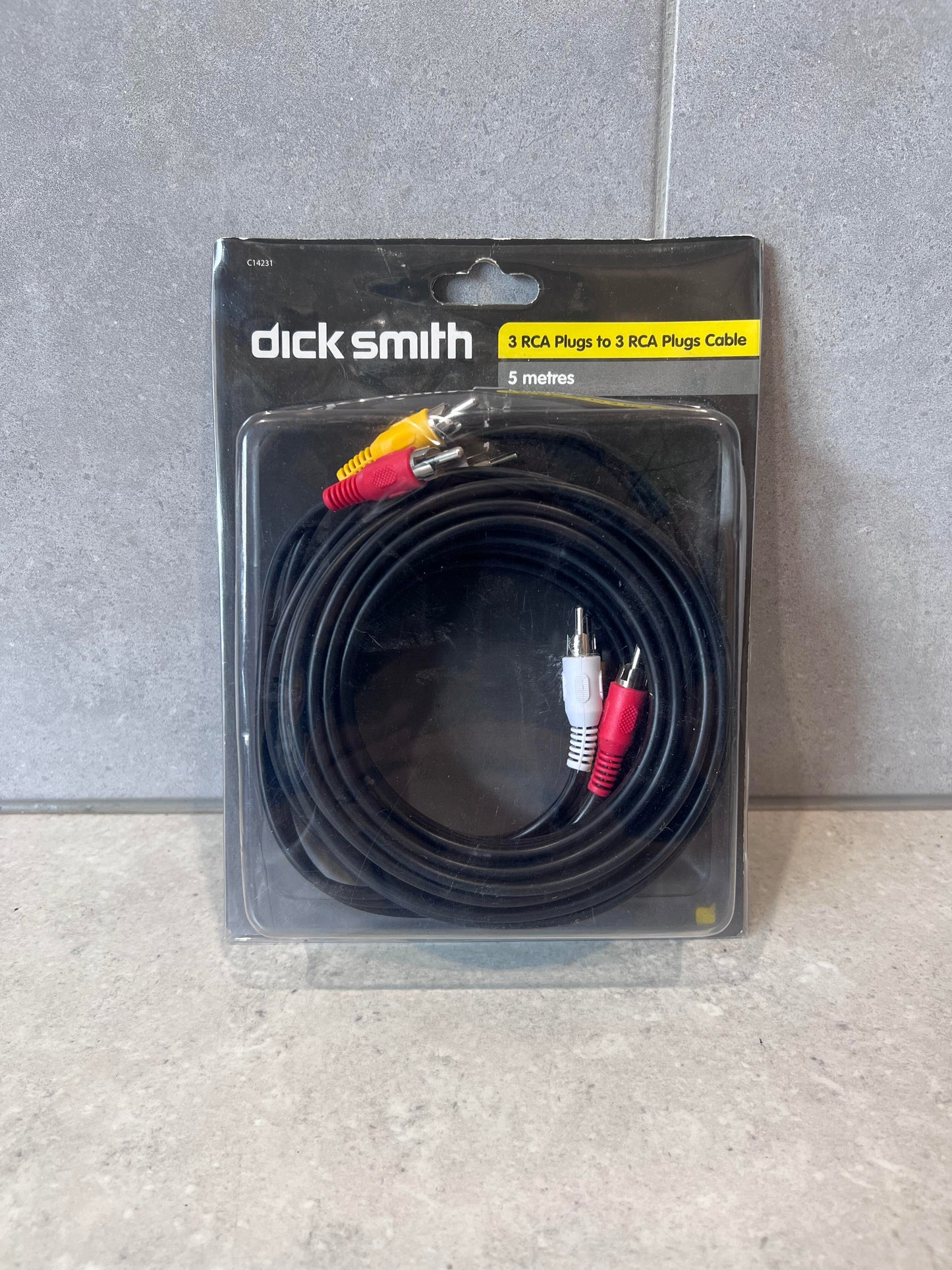 Dick Smith 3 RCA Plugs to 3 RCA Plugs Cable in 5 metre length retail packaging
