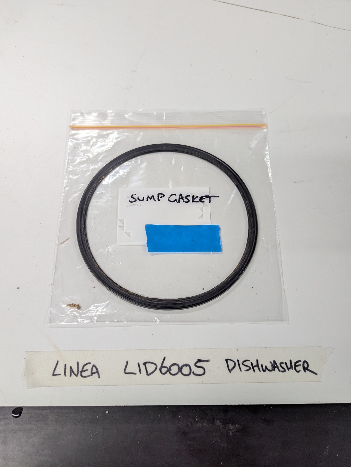 Black sump gasket for Linea LID6005 dishwasher in clear plastic bag