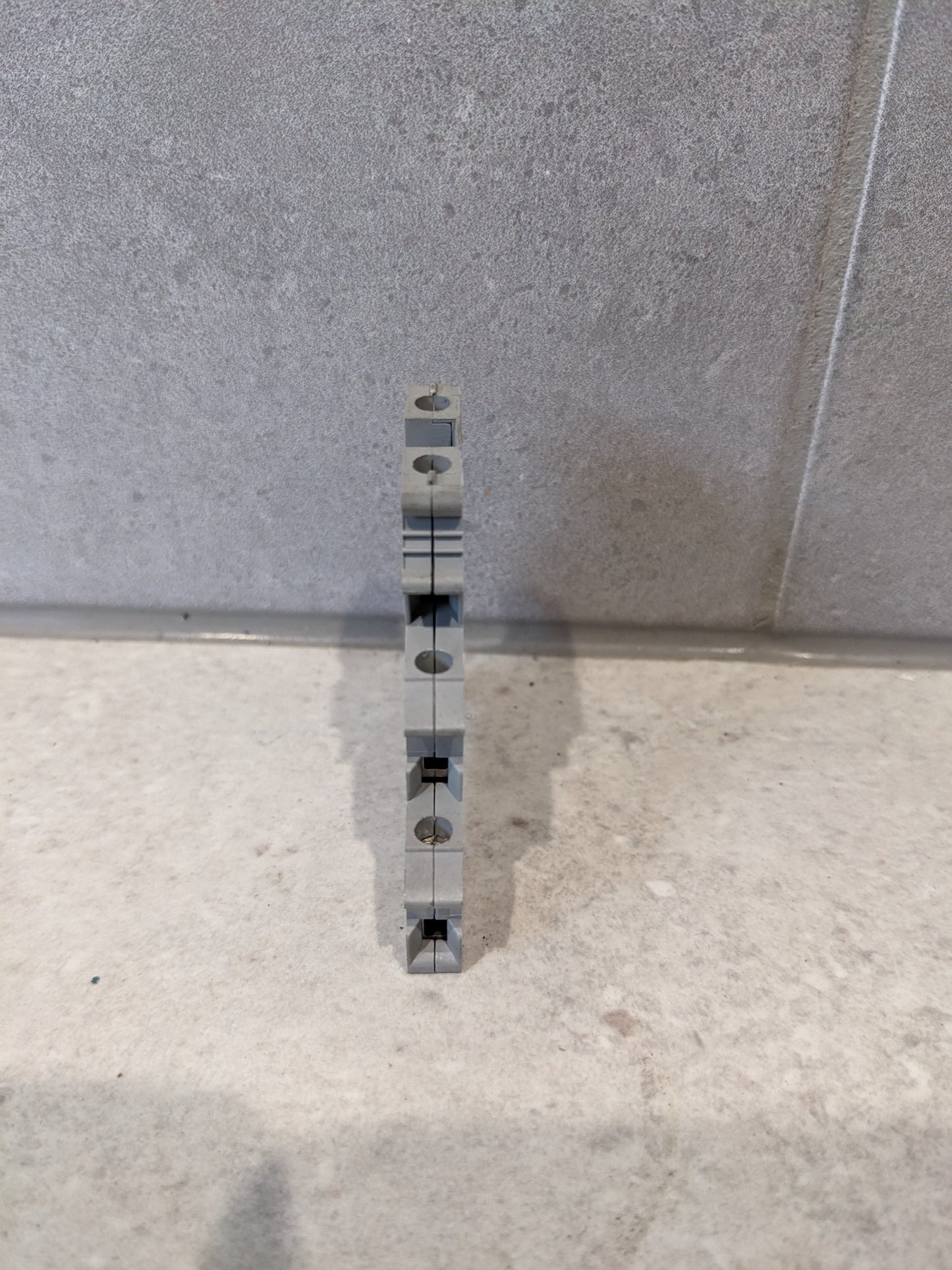 Phoenix Contact DIK 1.5 Series Non-Fused DIN Rail Terminal, 2.5mm² Triple-Level