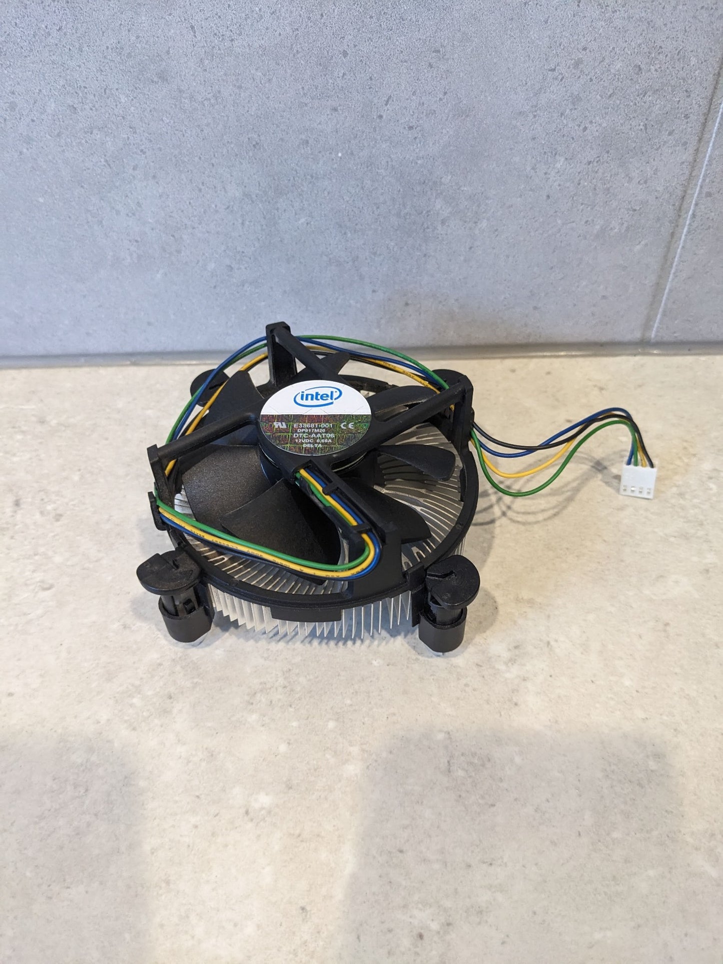 Intel Tower 4-PIN CPU Heatsink & Fan to Suit LGA775 Socket