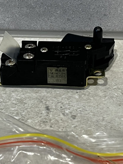 FUJISOKU SGE 220M Switch Hitachi 981533Z H85 H90SB Jackhammer