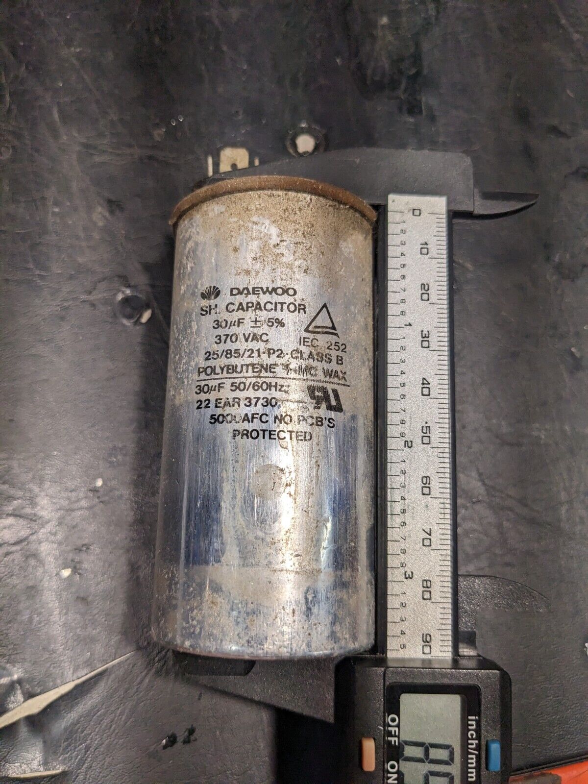 Daewoo SH Capacitor 370VAC 50/60Hz 30uF Air Conditioner Motor Run 30MFD