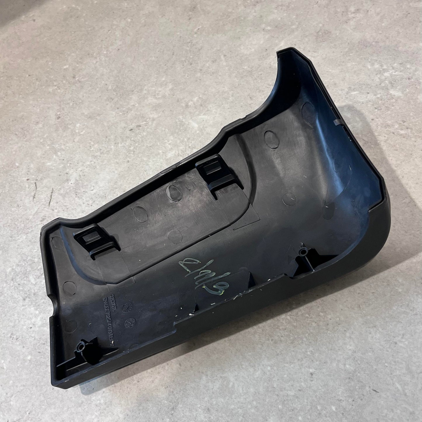 CATERPILLAR? PLASTIC COVER UNKNOWN 3163107R