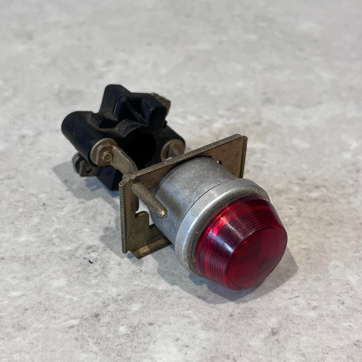 SIEMENS 30mm Indicator Light (no bulb) 3SY10